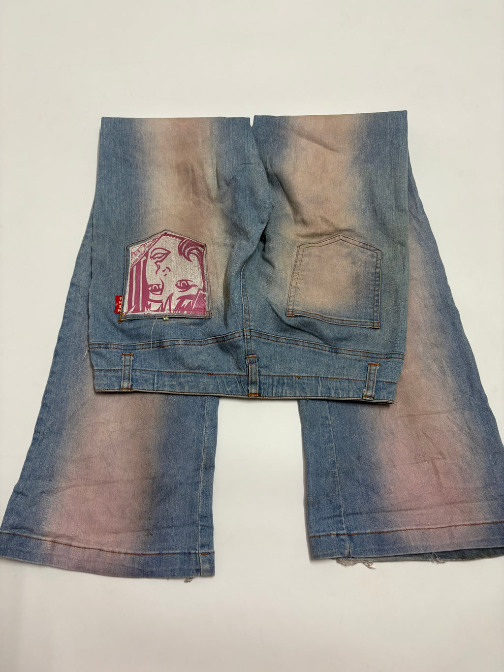 donna mena comic printed pink jeans ; 30inch