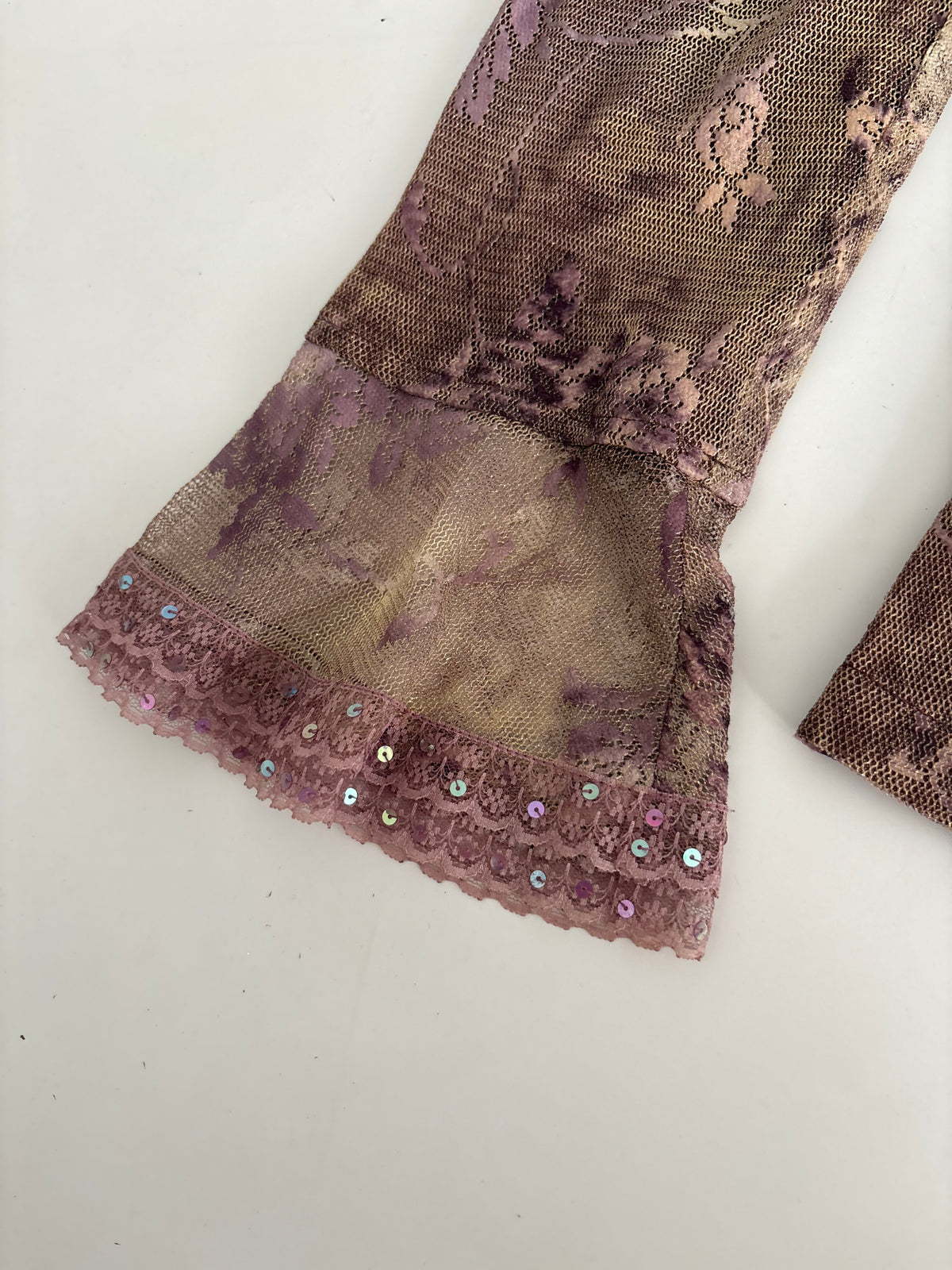 Beaded net work shiny top(38-40 inch)