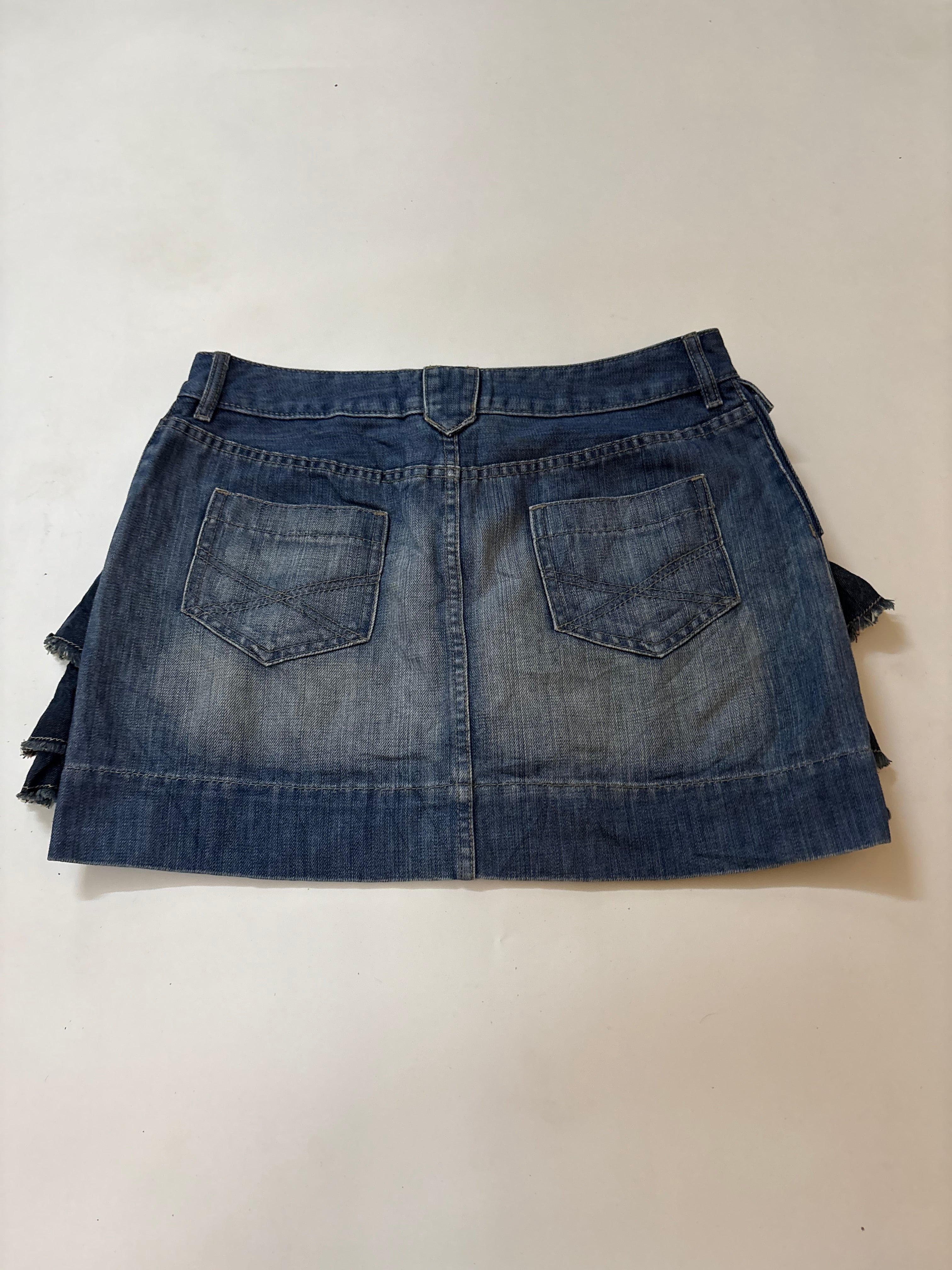 H&M mini skirt(34 inch)