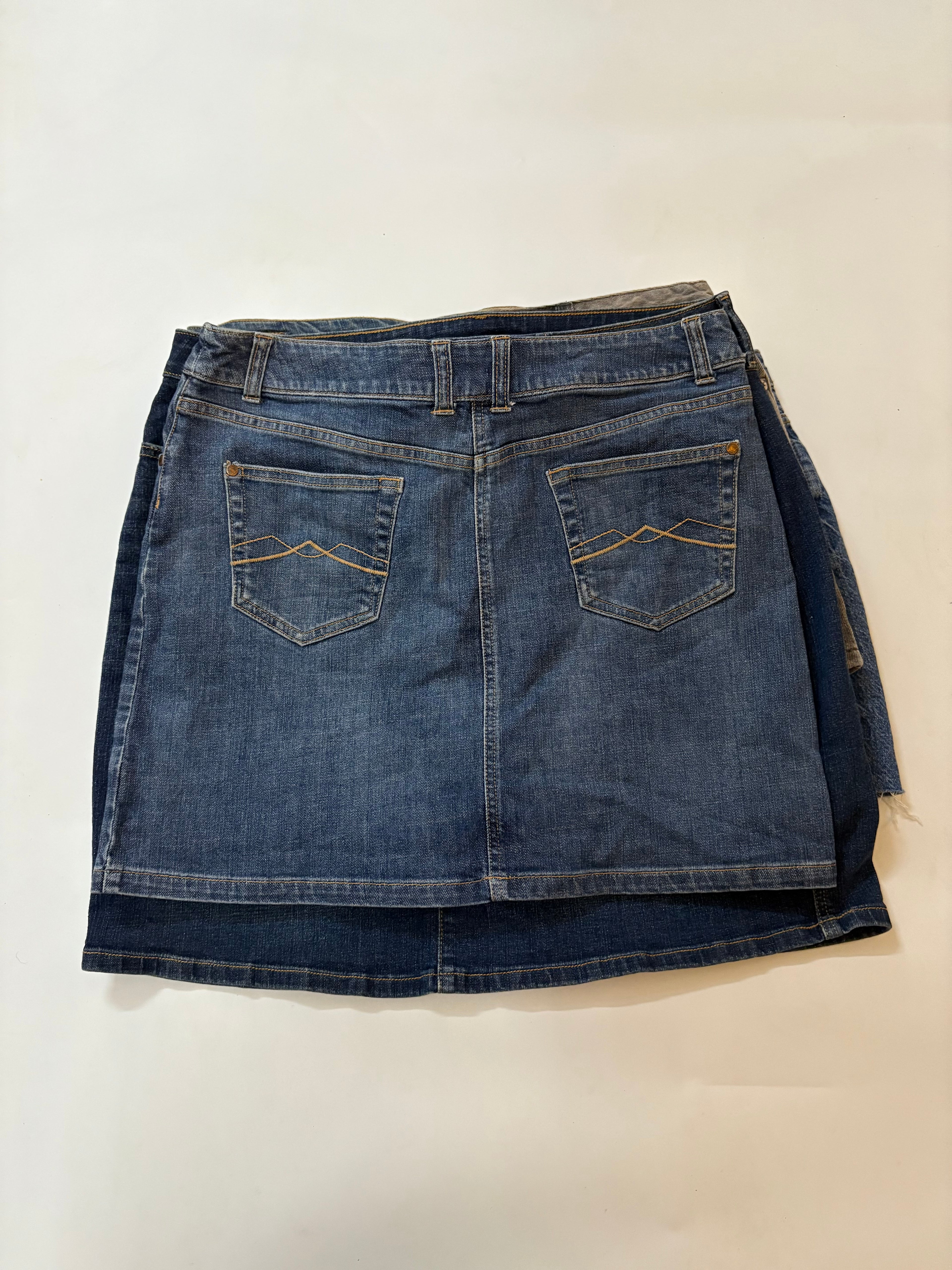 CHEROKEE mini skirt(34 inch)