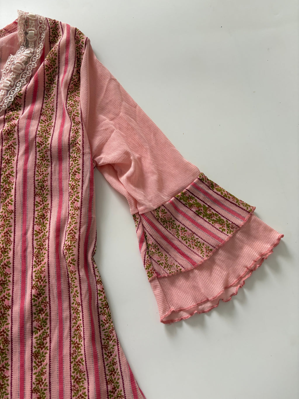 Pink v neck Barbie top(36 inch )