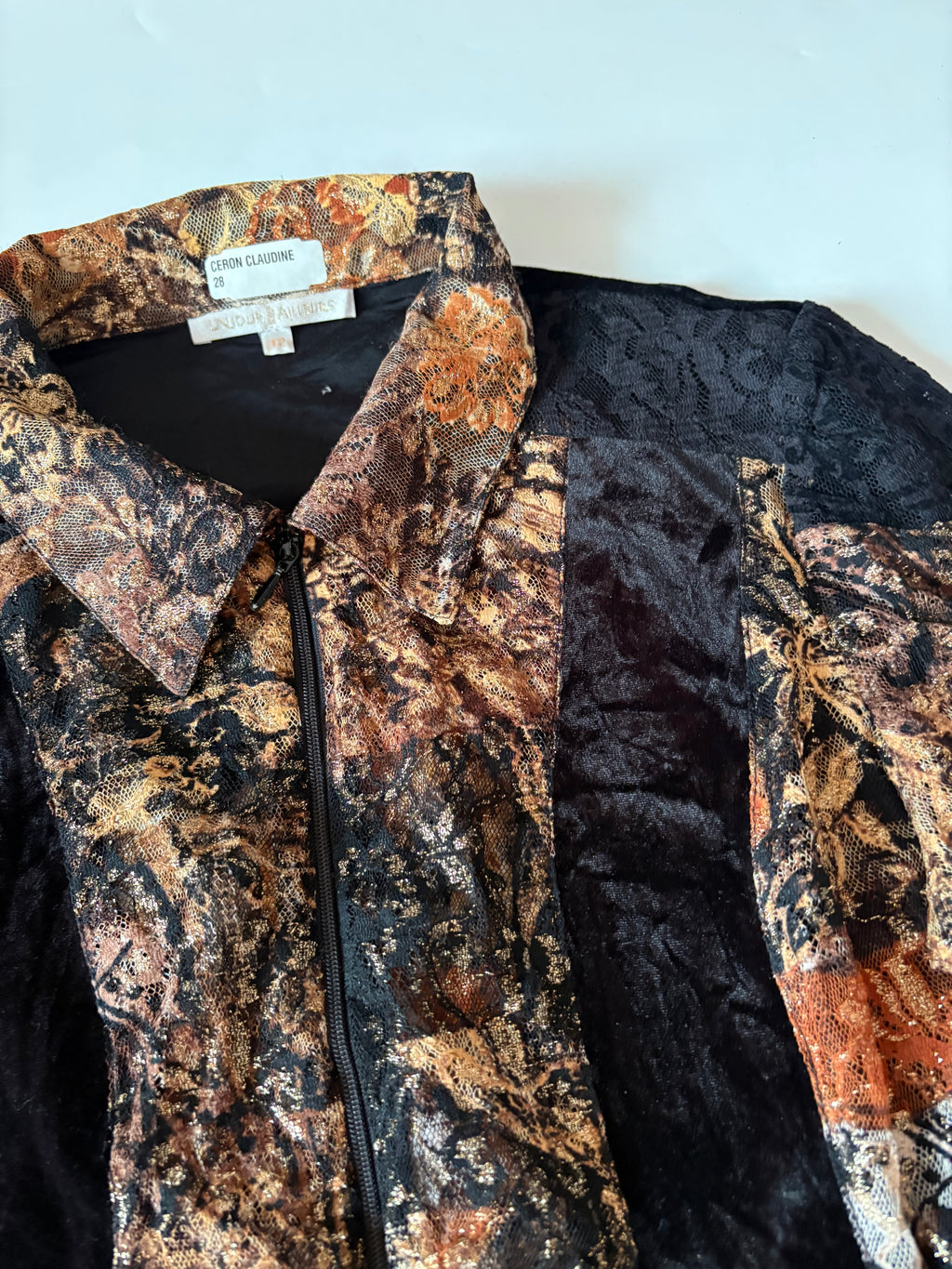 unjour ailleurs velvet lace jacket (44inch)