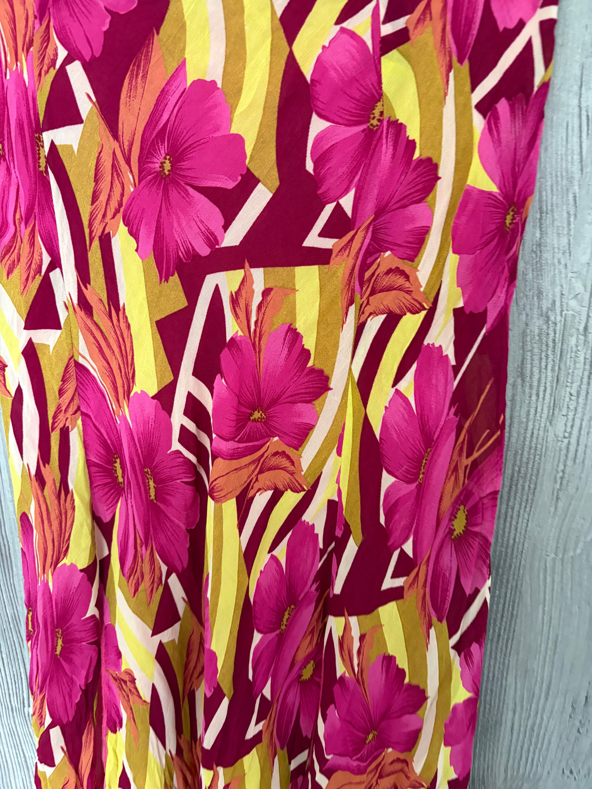 Floral pink skirt(30-34inch)
