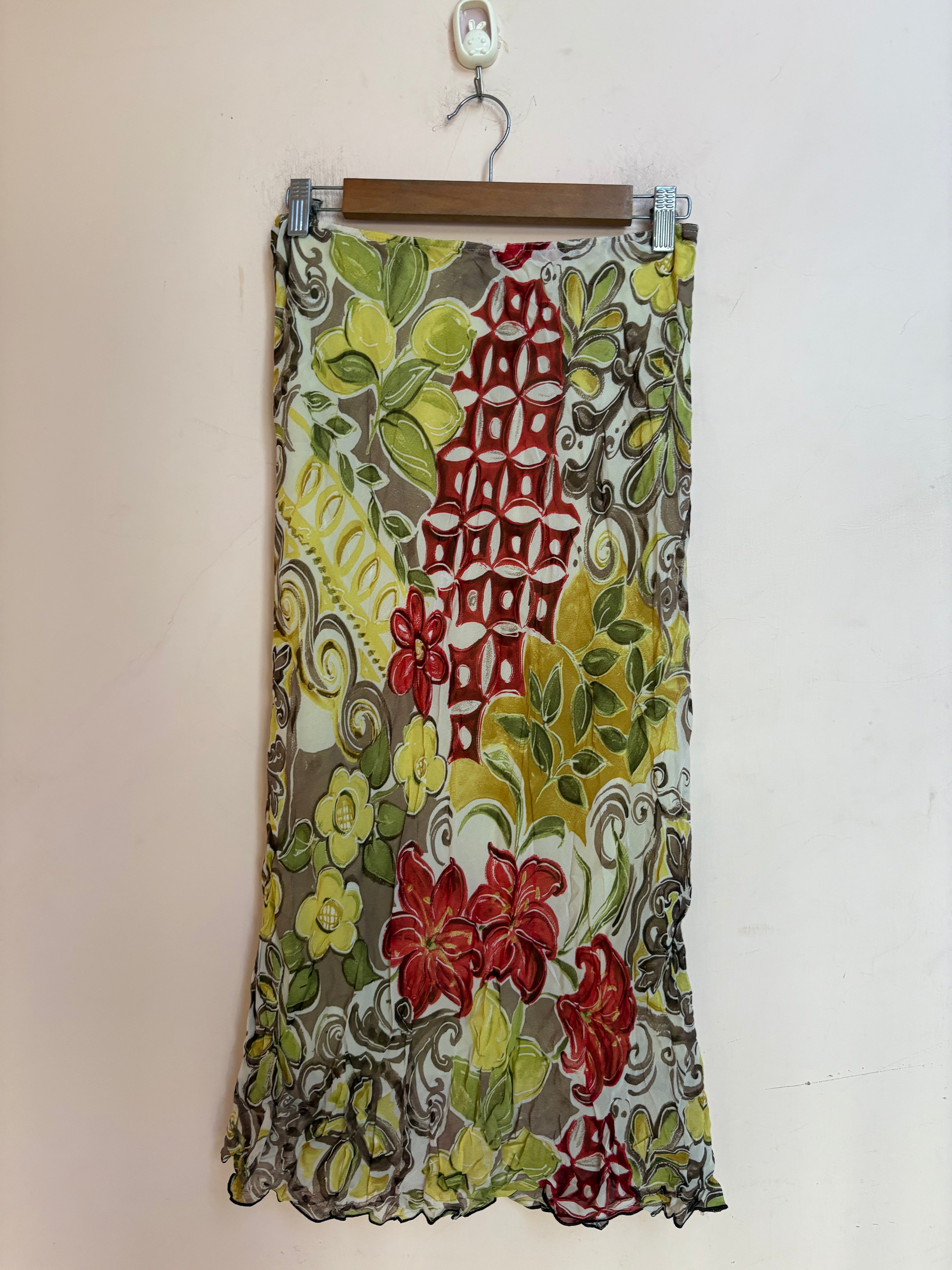 Va Lene floral skirt(30 inch)