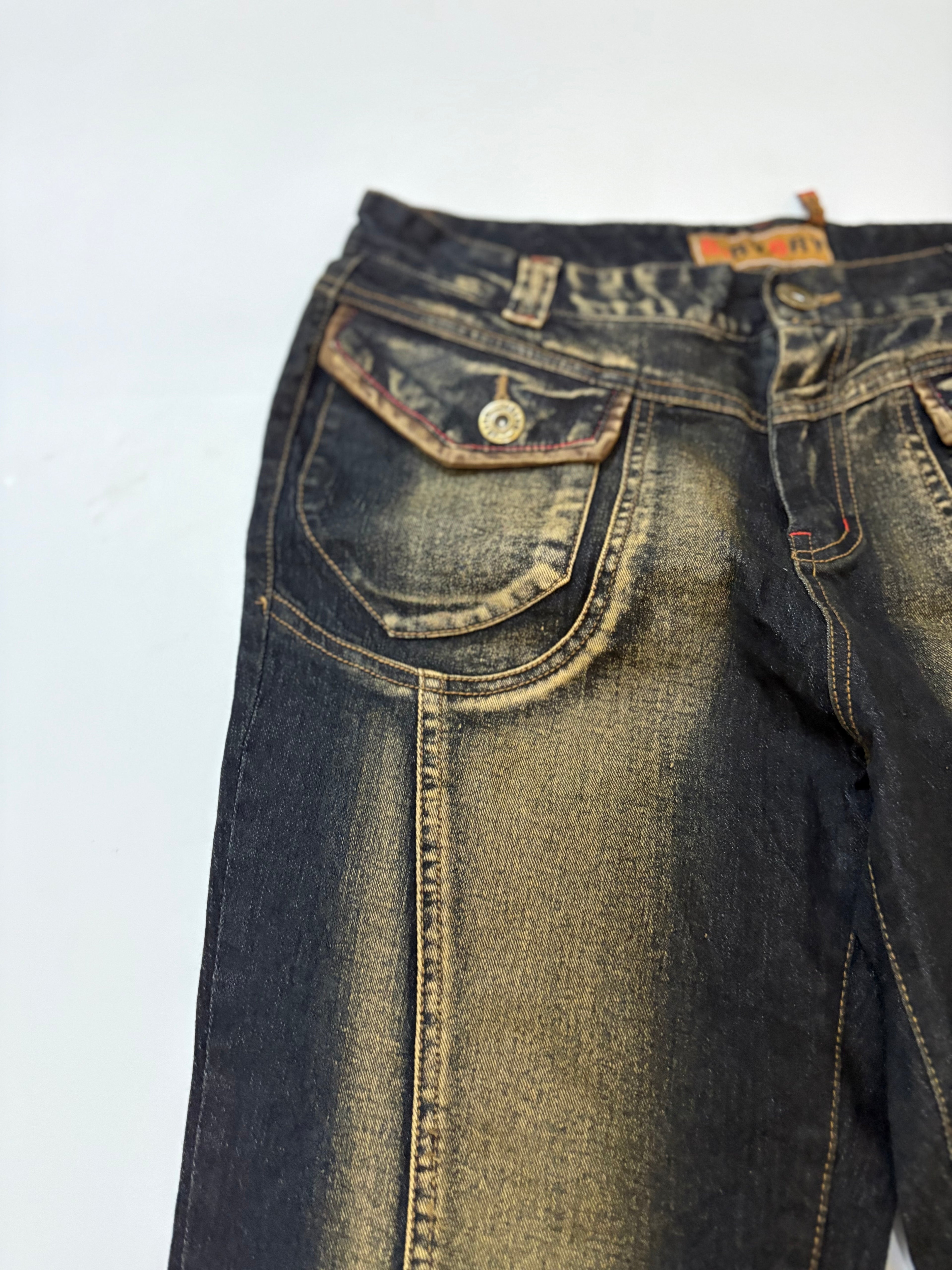 vintage low rise flared jeans ( 32inch)