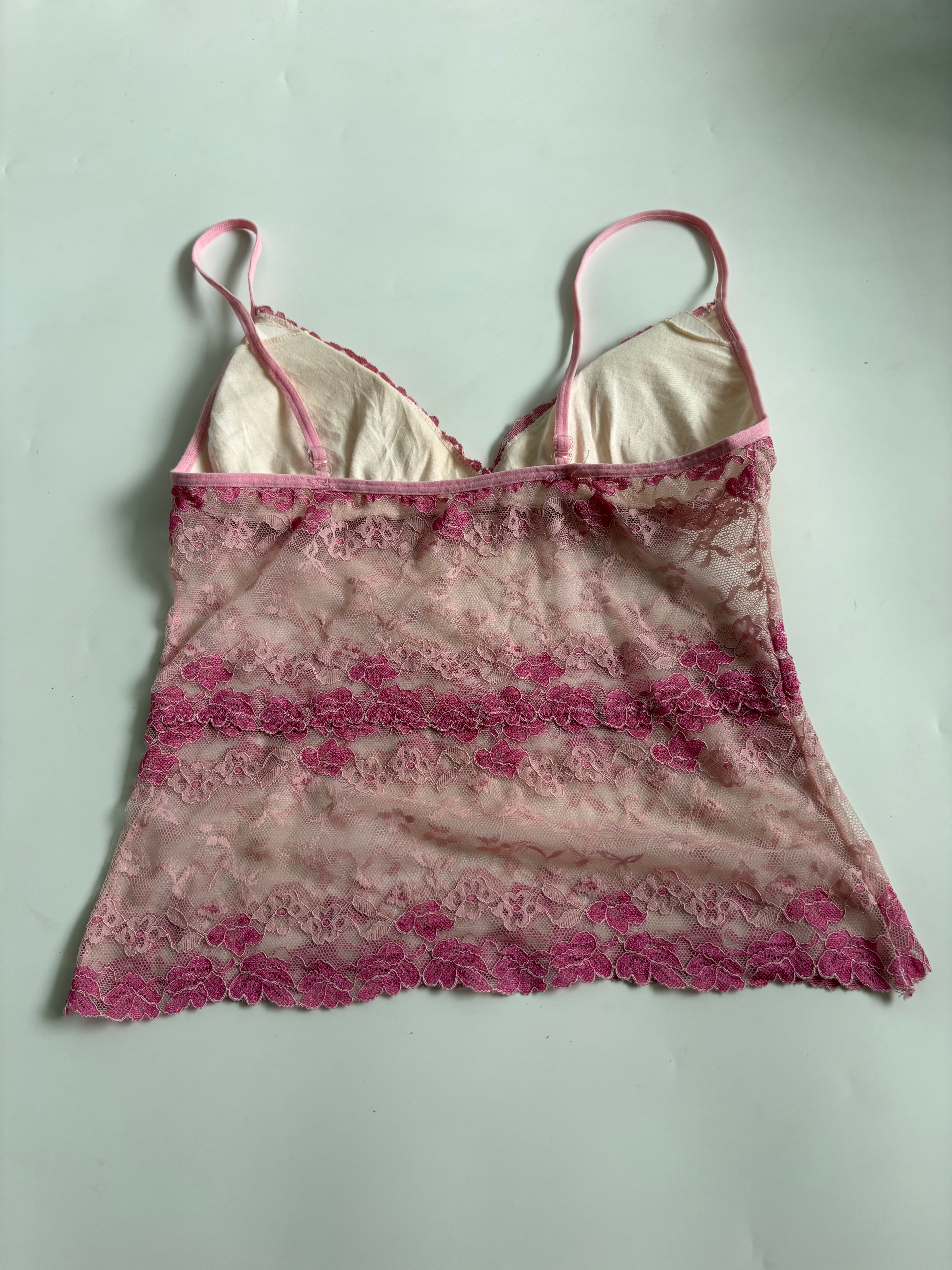 pink top padded ! (32inch)