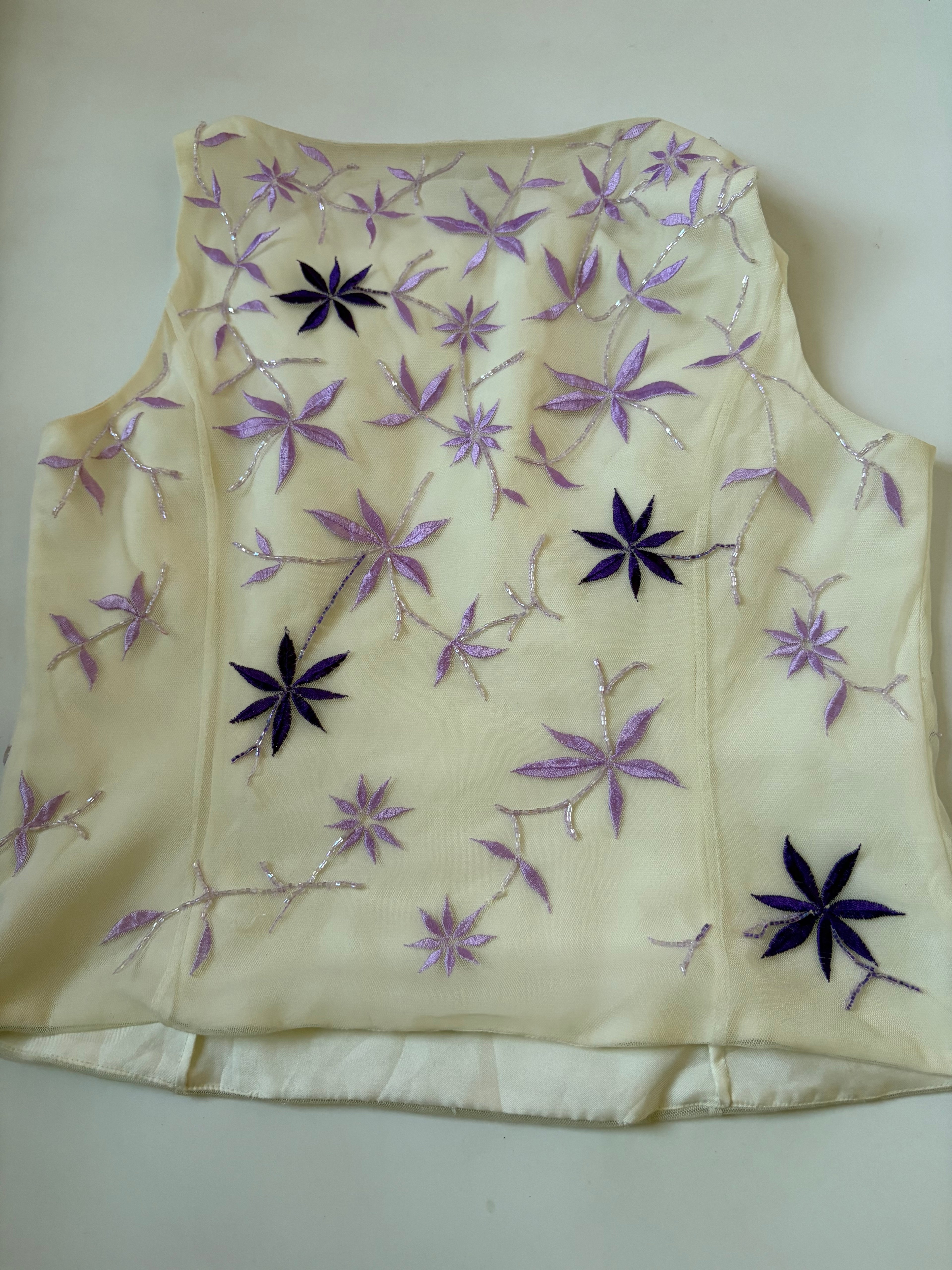 Bagatelle floral white top(38 inch)