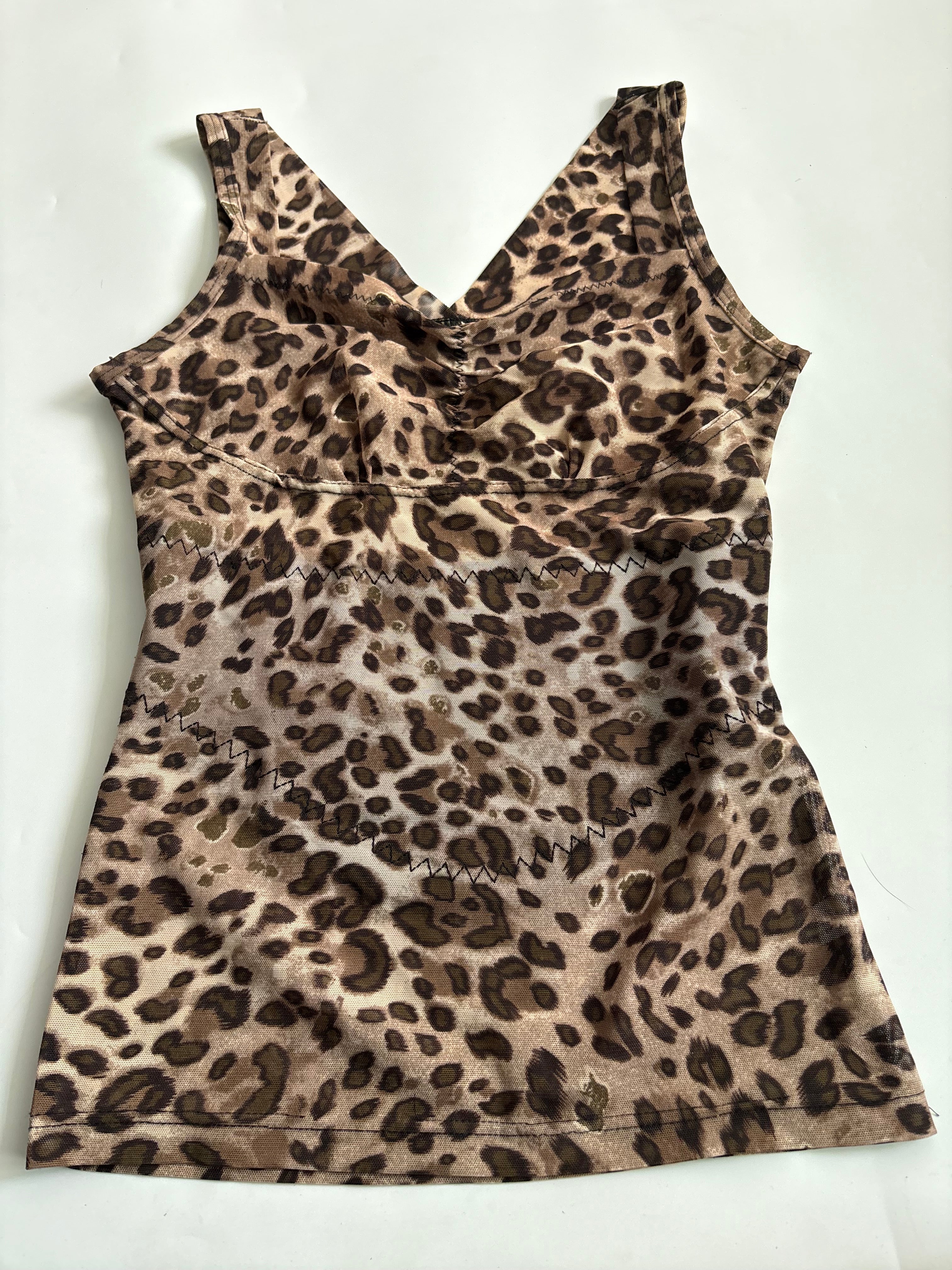 leopard v neck top (34inch)