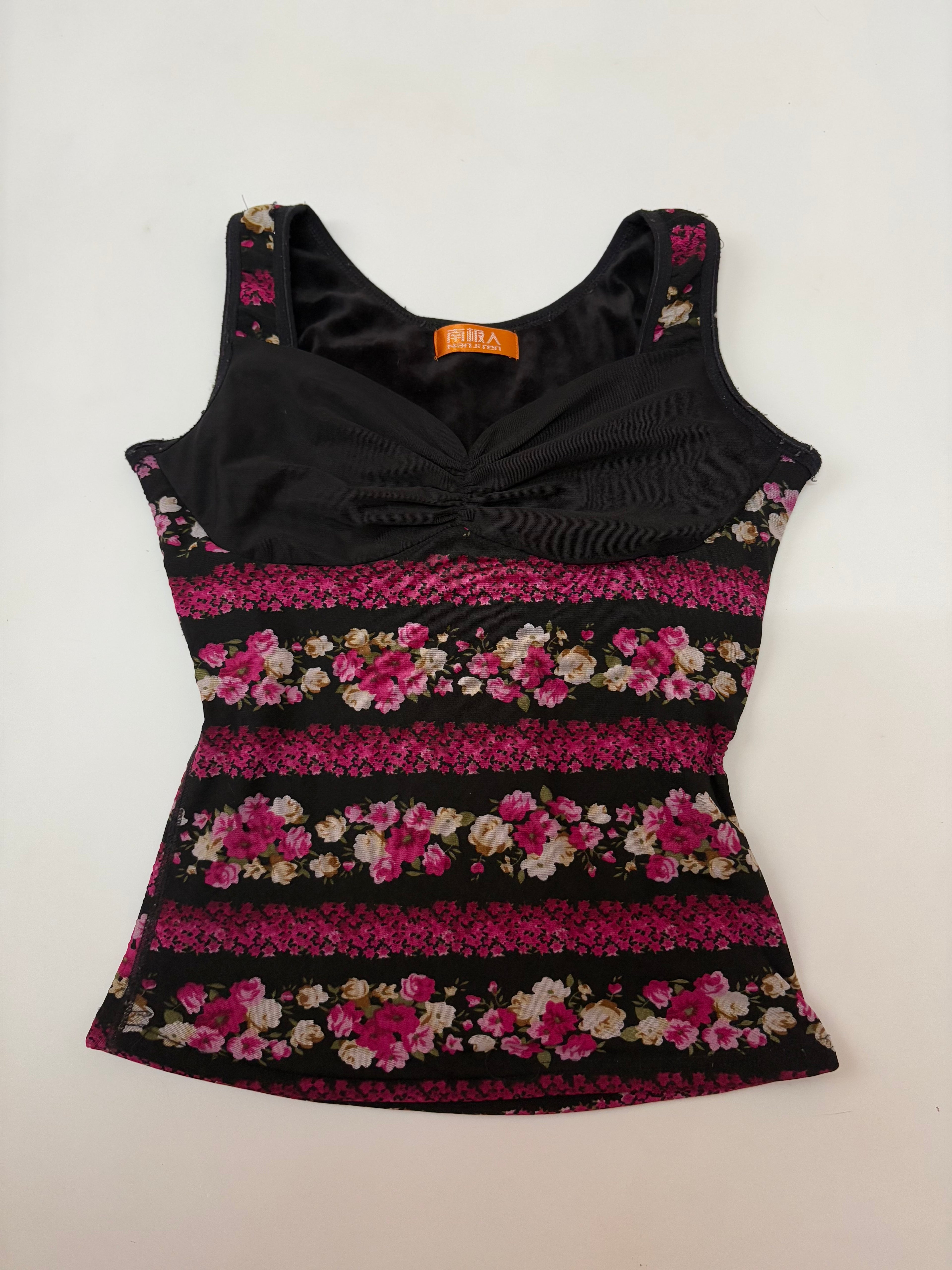 NANJIREN black floral top(32-36inch)