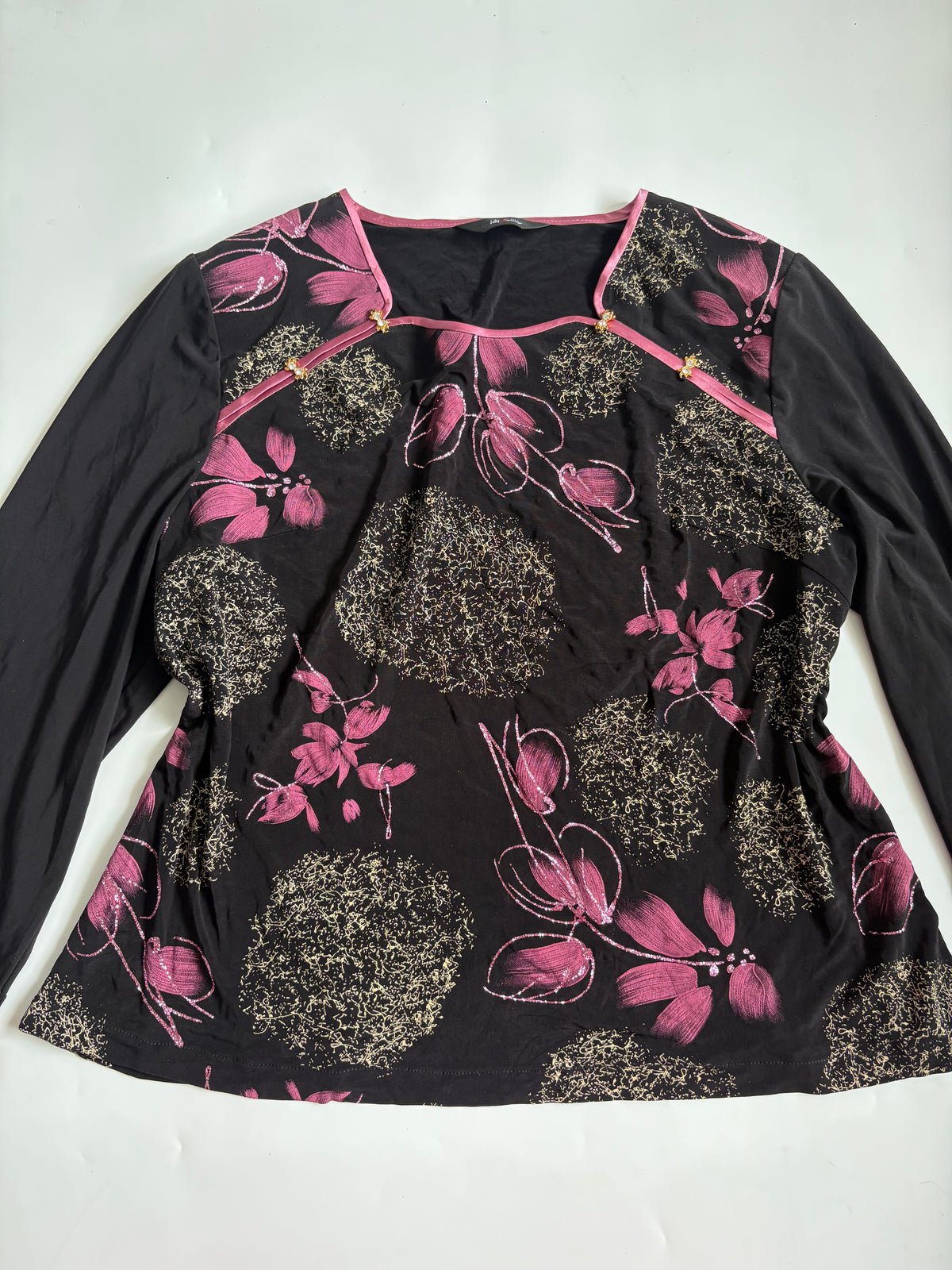 SANDY shimmer top with shoulder pads(44-48 inch)
