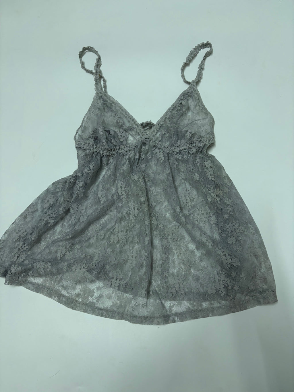 delicious grey lace top (30-32inch)
