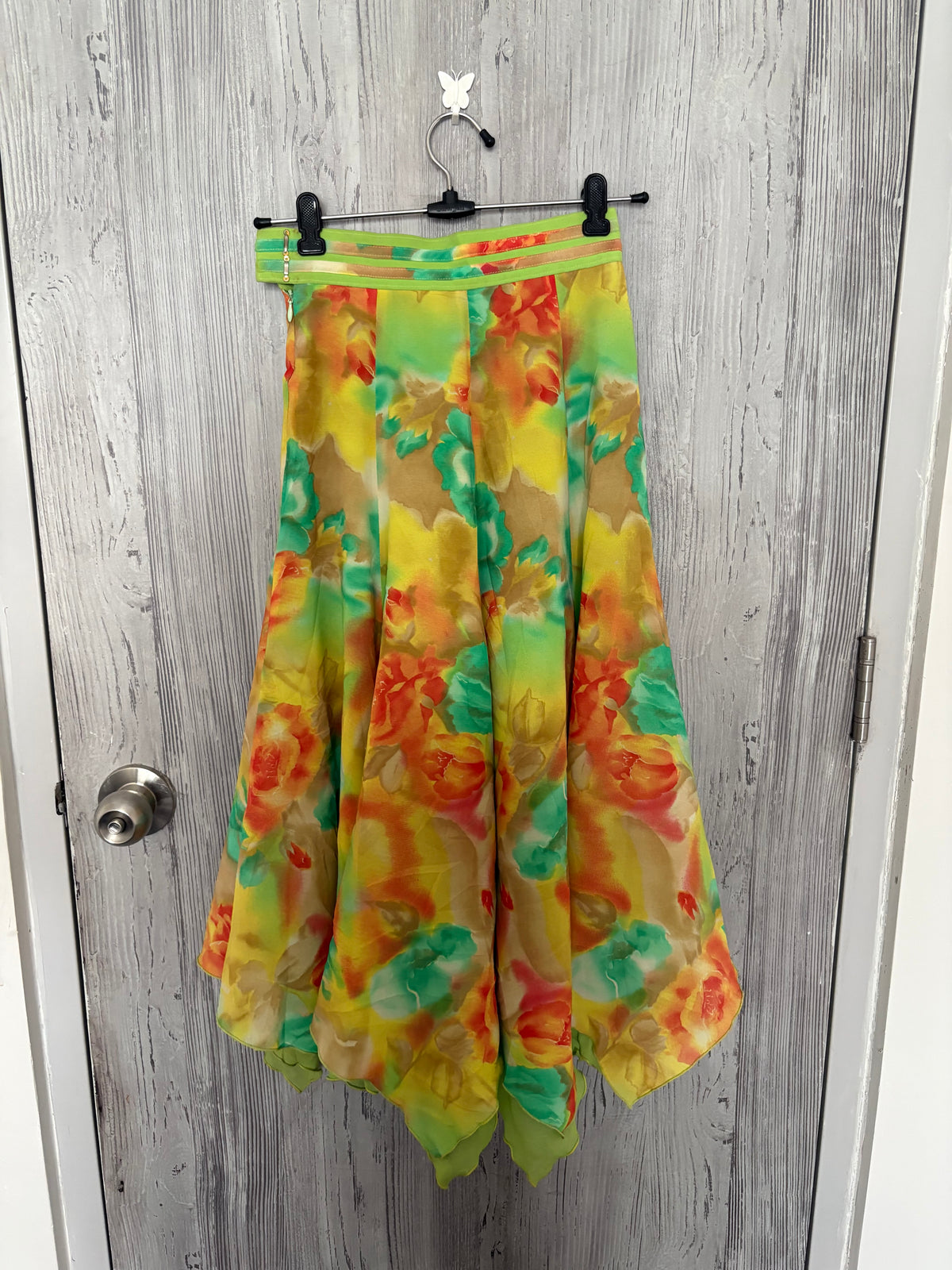 Orangey colourful floral skirt(24inch)