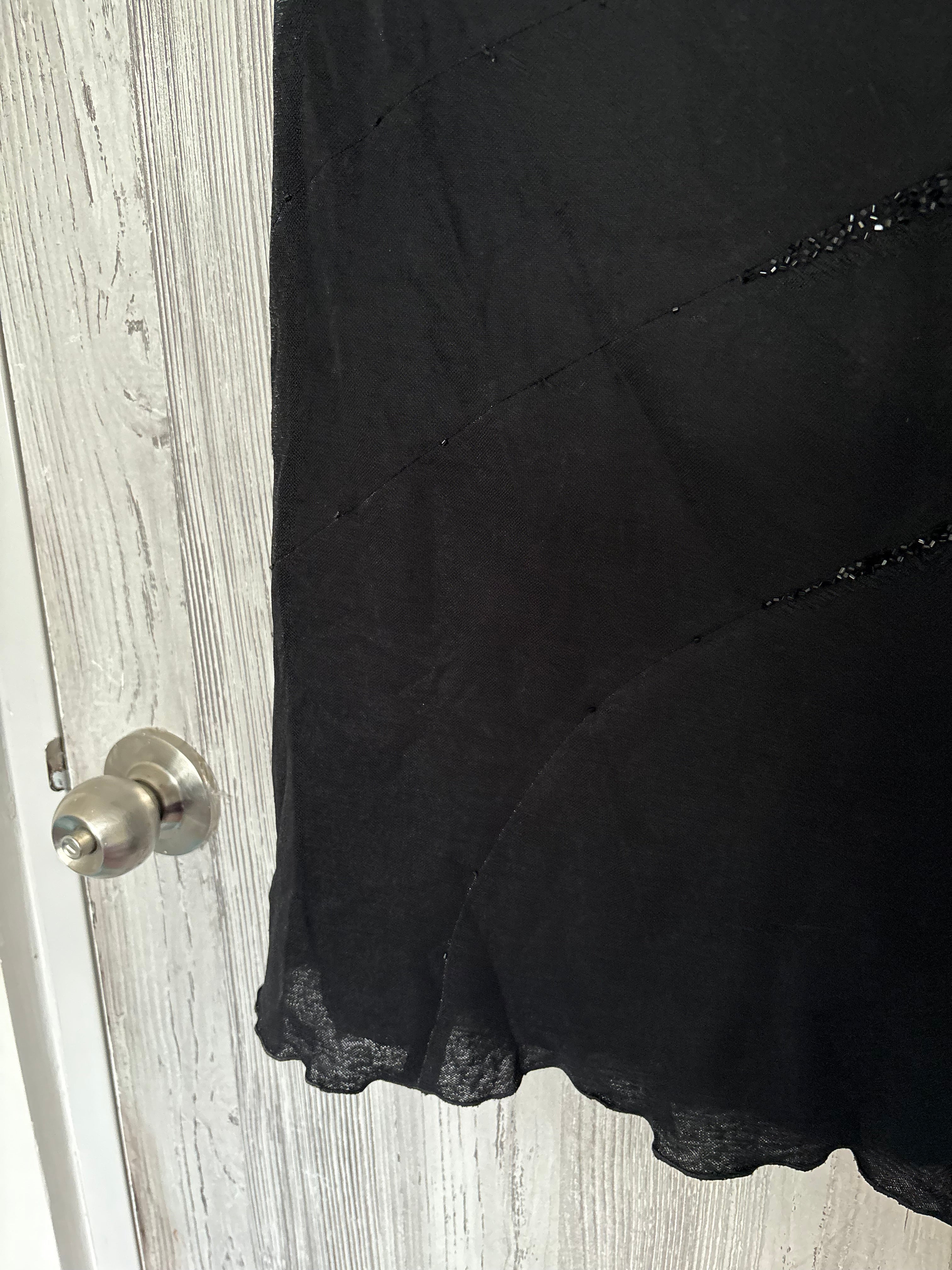 it’s paris beaded black skirt (28inch)