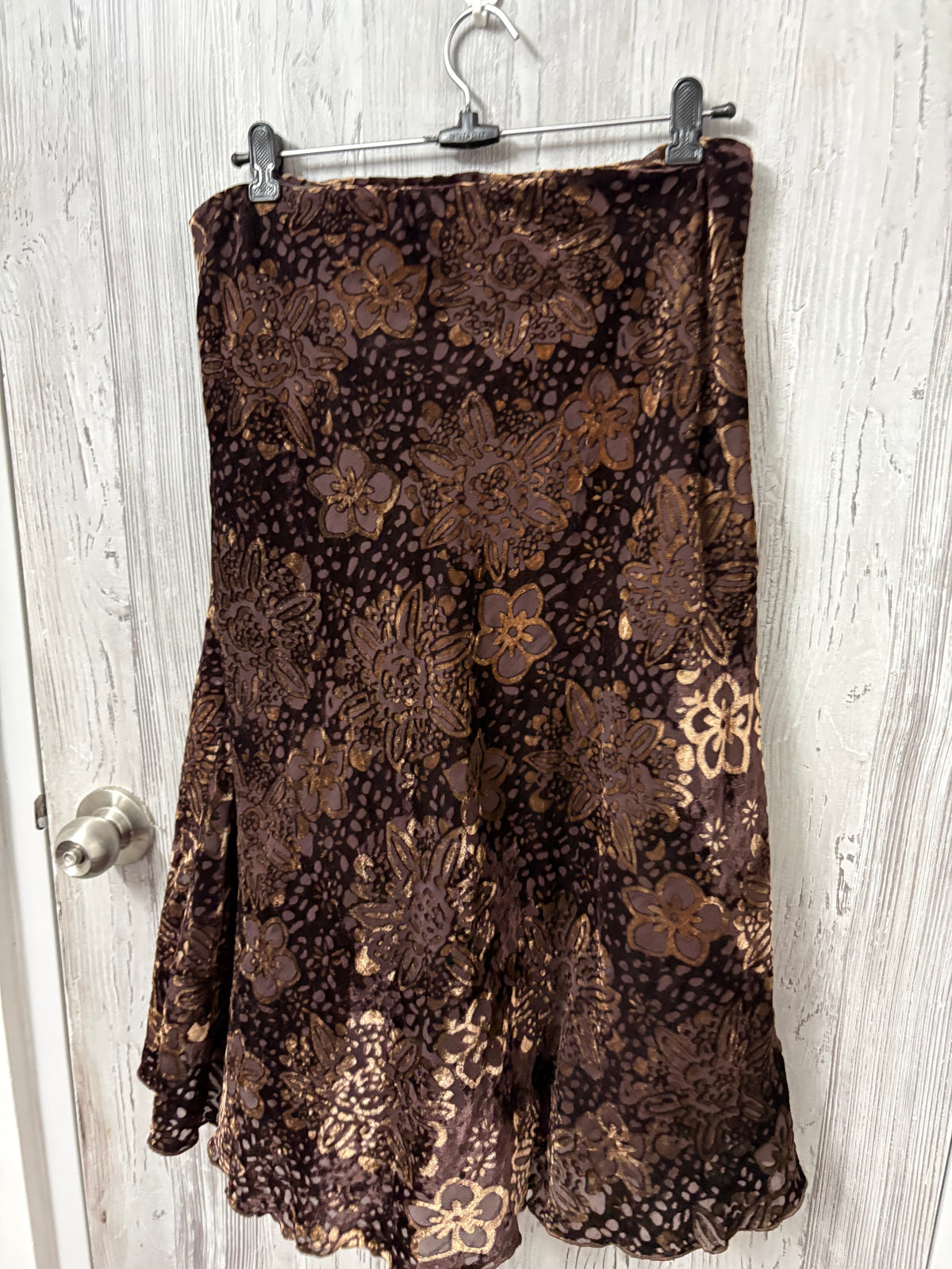 brown velvet skirt ( 34inch)