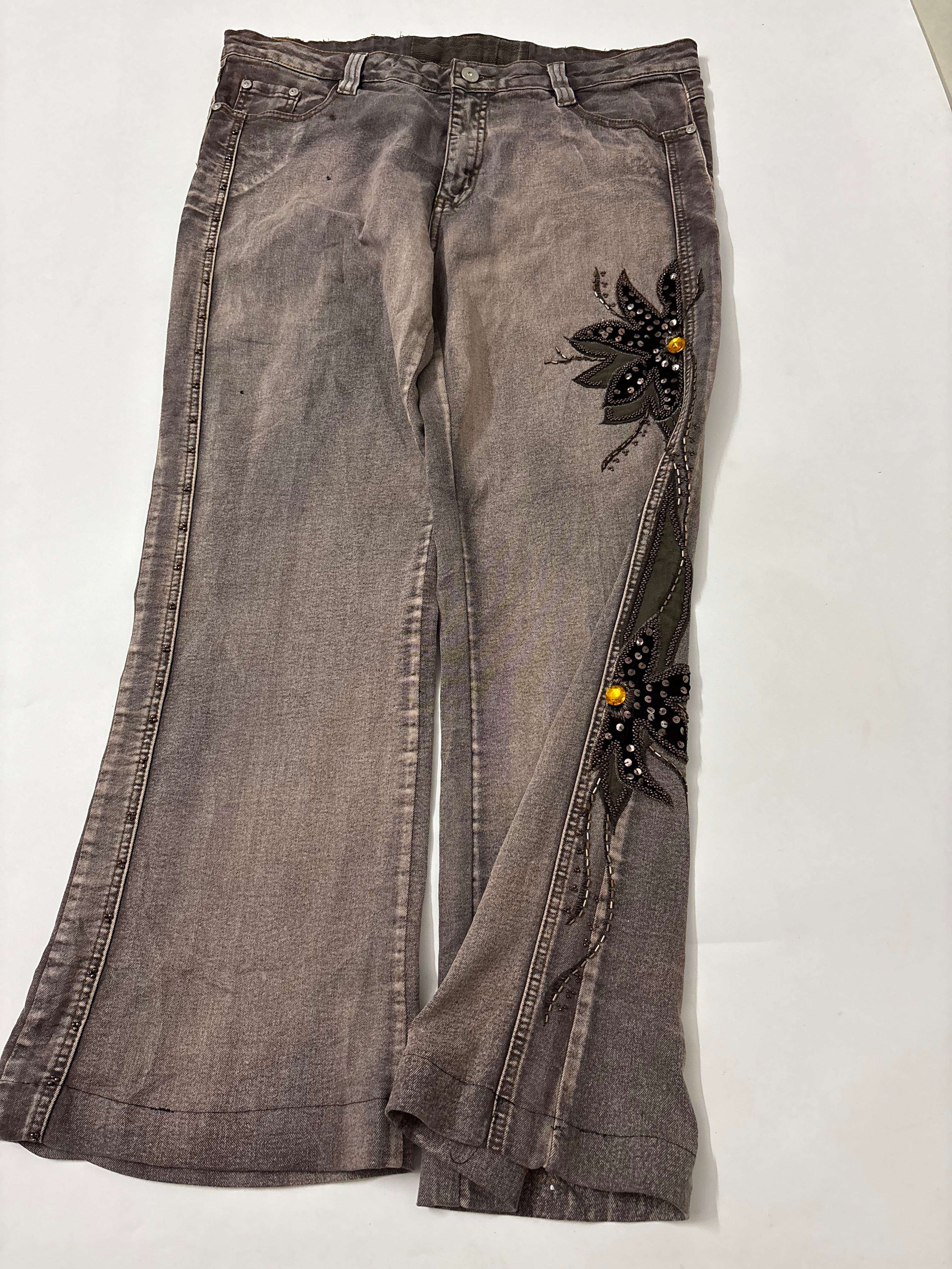 flower patch low rise flared purple jeans (38inch)