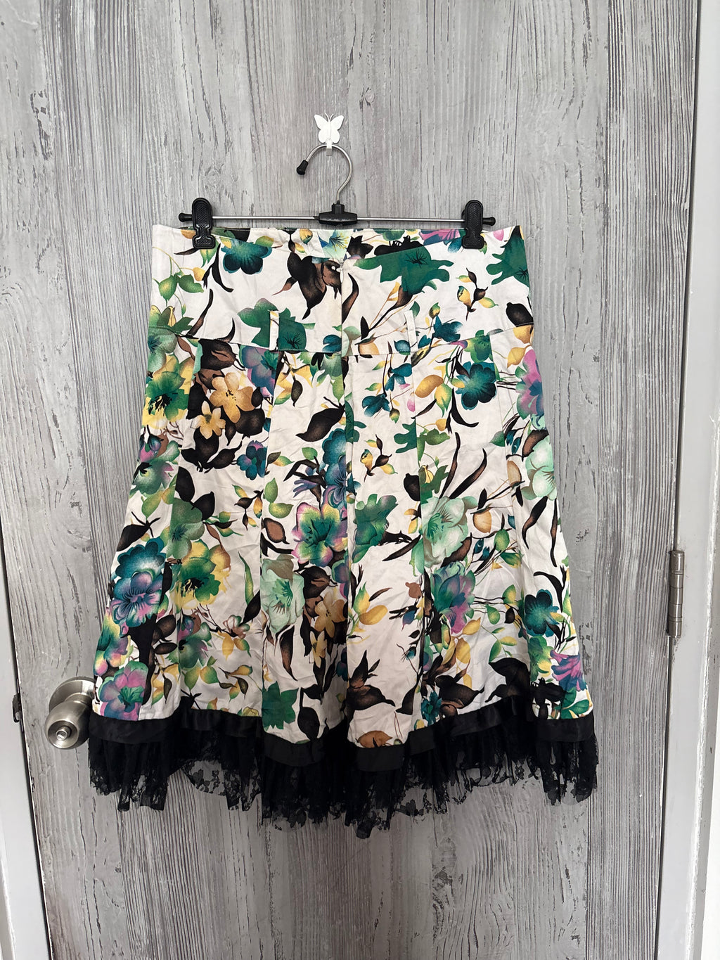 INI floral white skirt(30 inch)