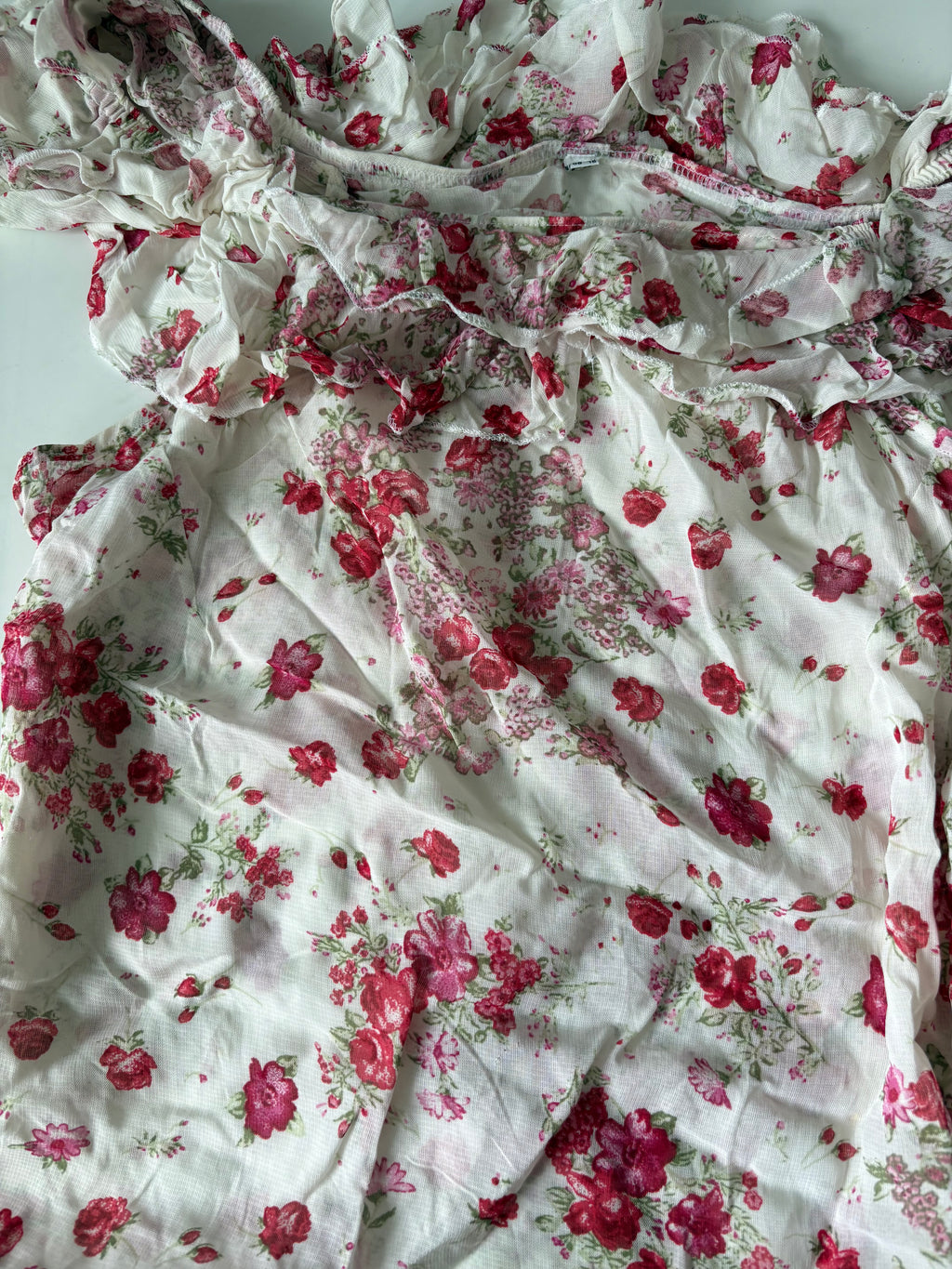 Off shoulder floral top(