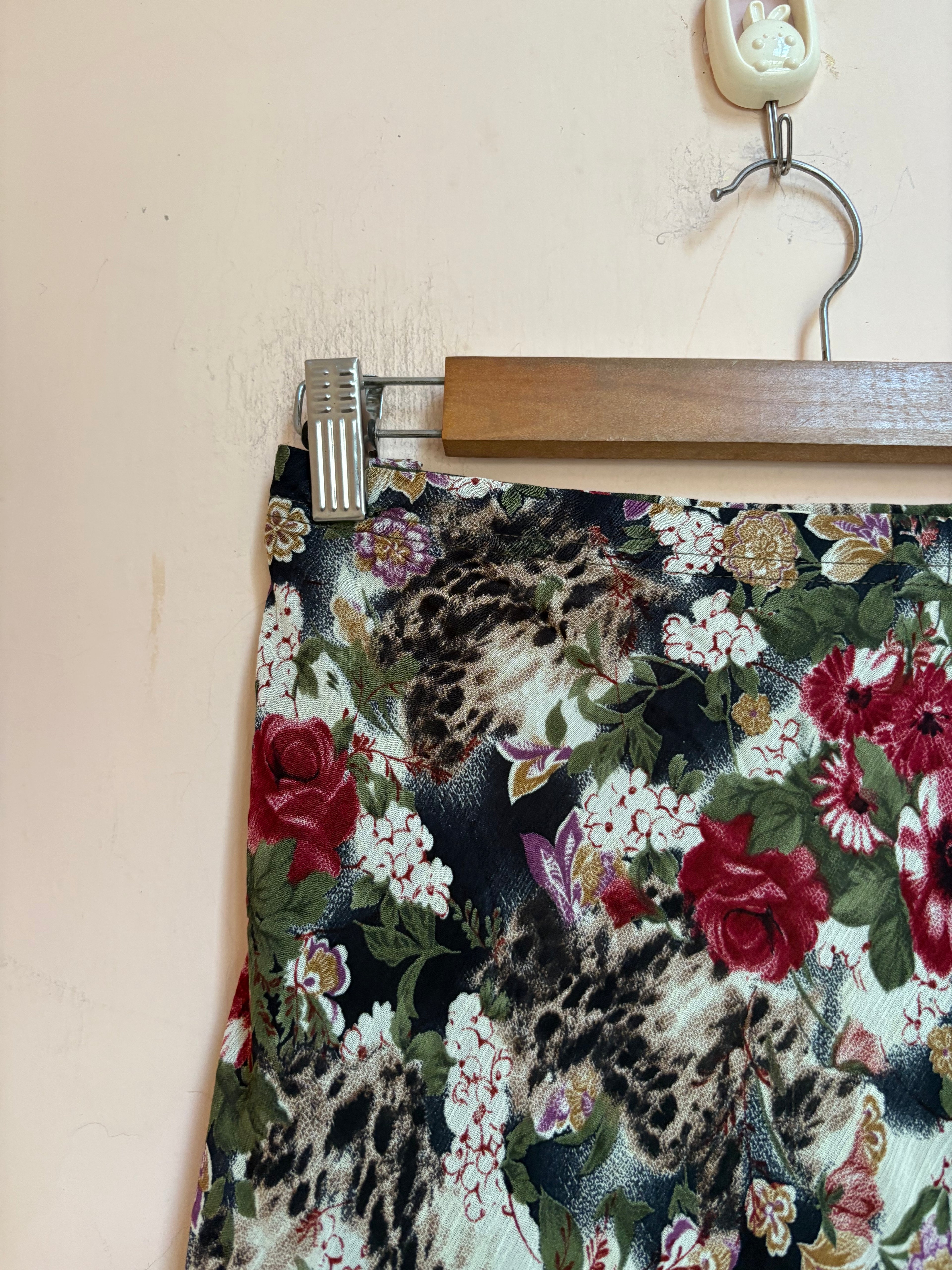 Rebecca floral skirt(30-34 inch)