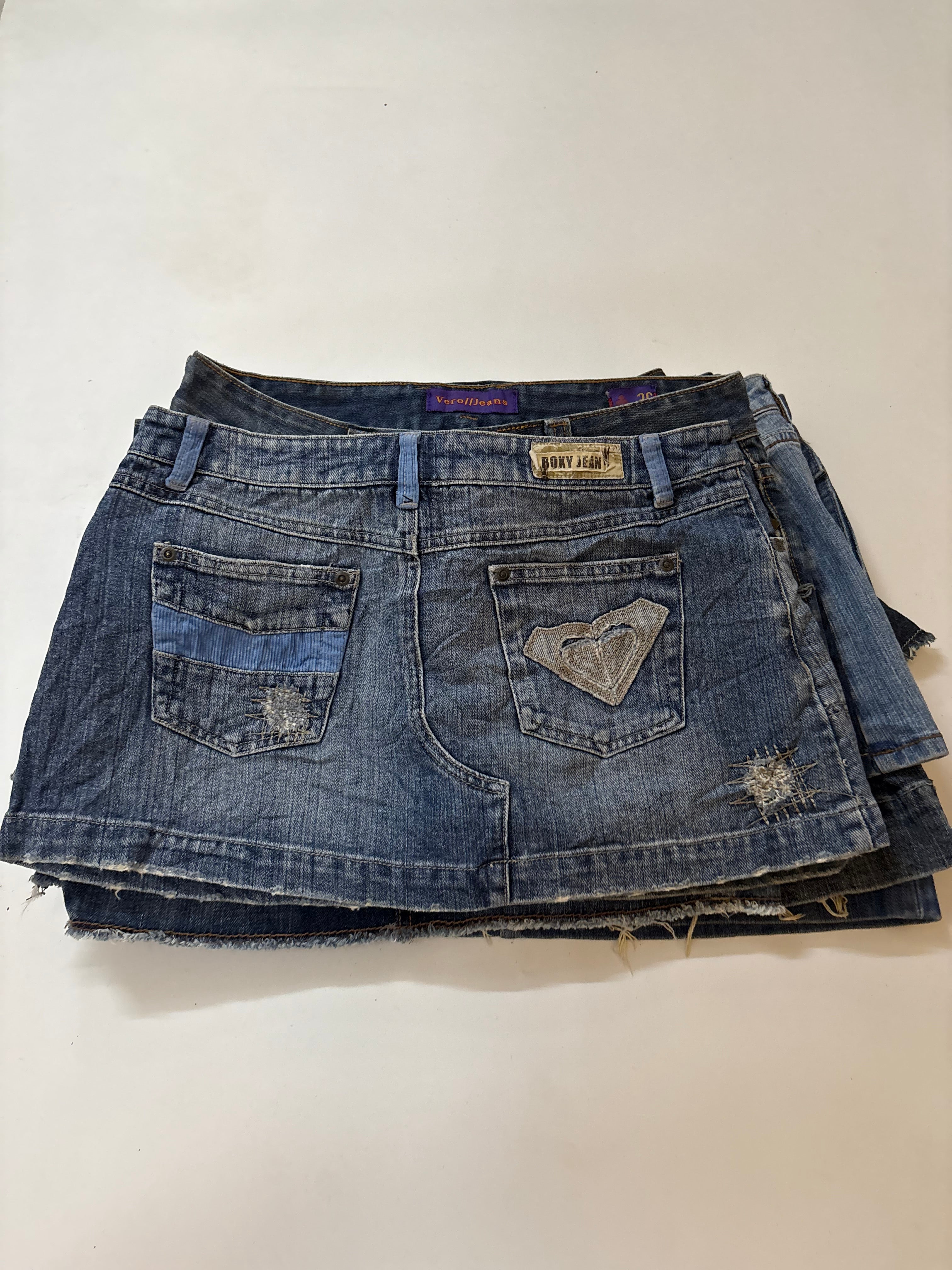 Roxy jean skirt(30 inch)