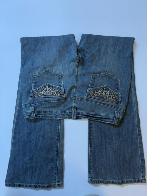 Blue jeans(30-34 inch)