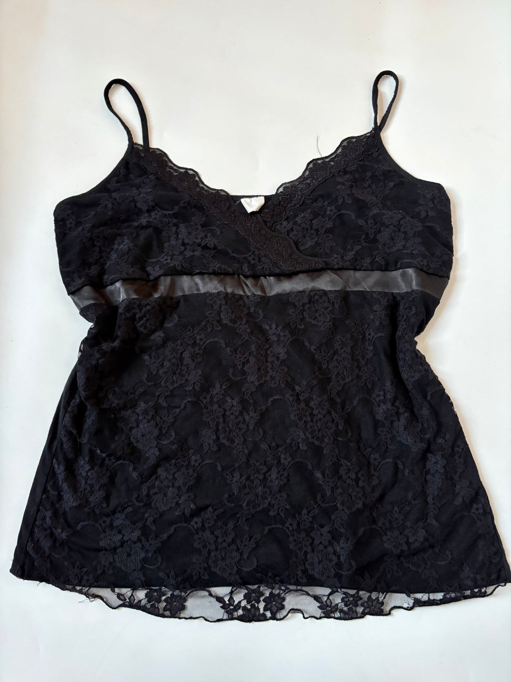 black lace cami top ( 40-44inch)