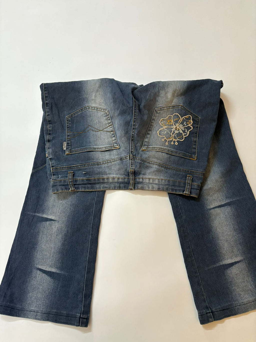 Flower high rise flared jeans (32inch)