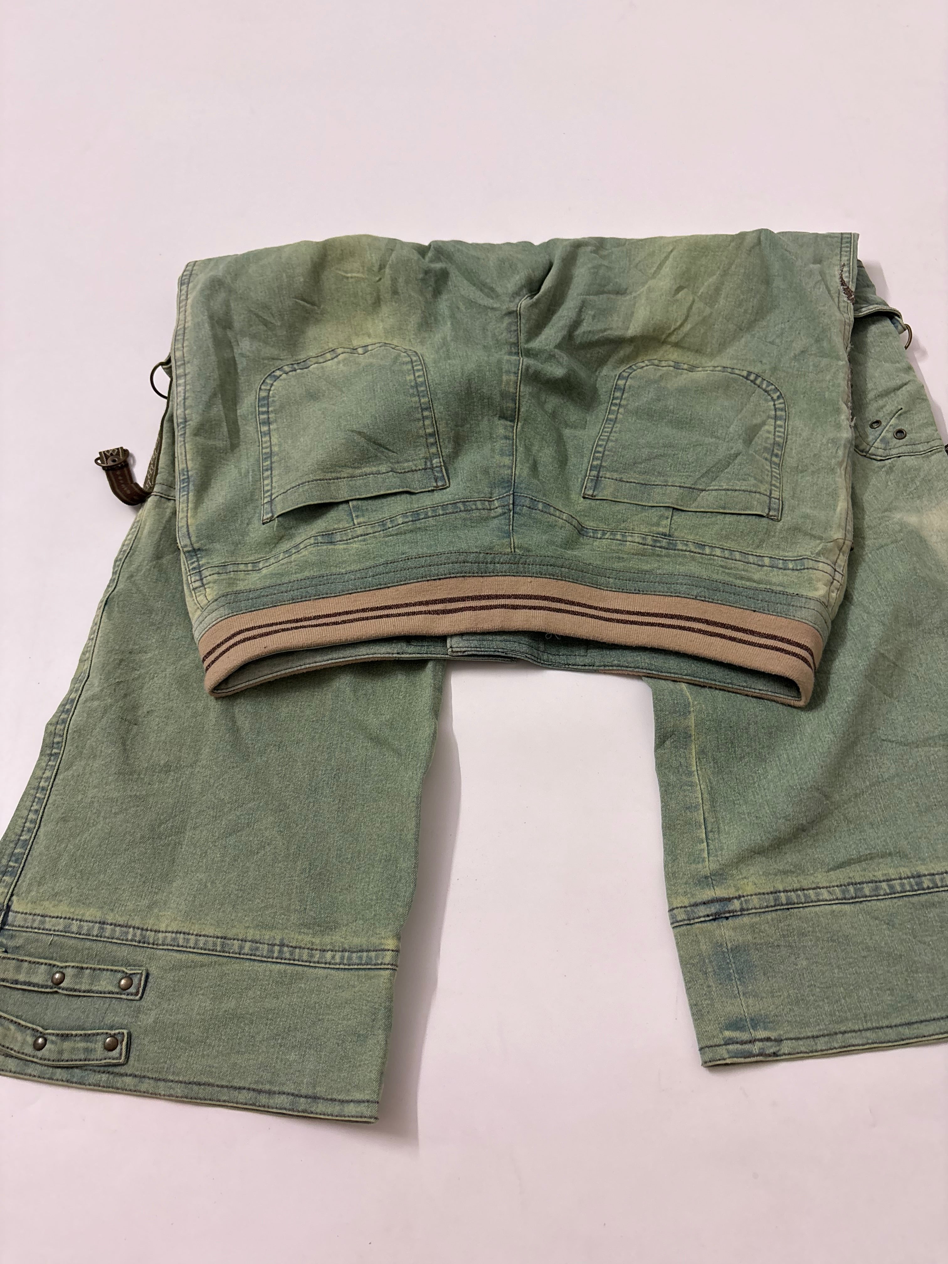 acid wash green cargo butterfly (28inch)