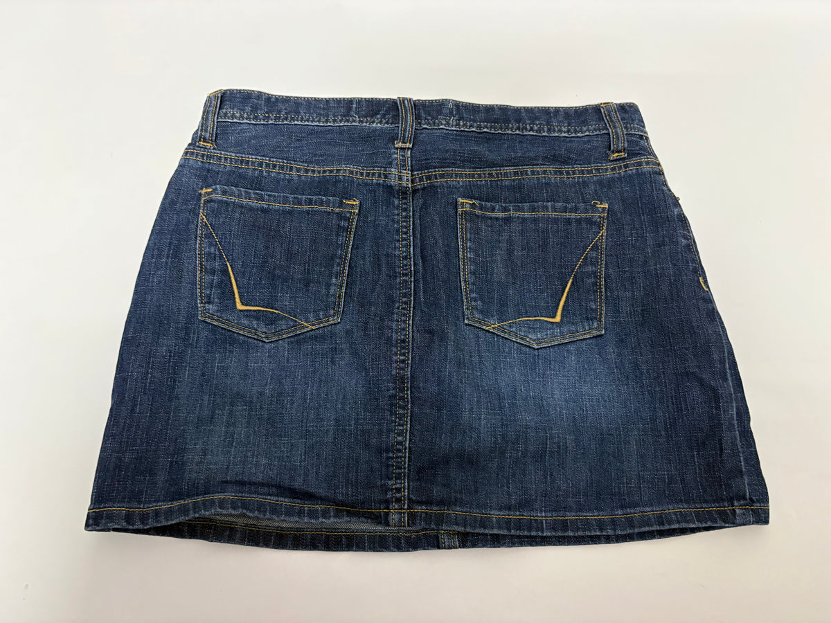gap jeans mini ( 31inch)