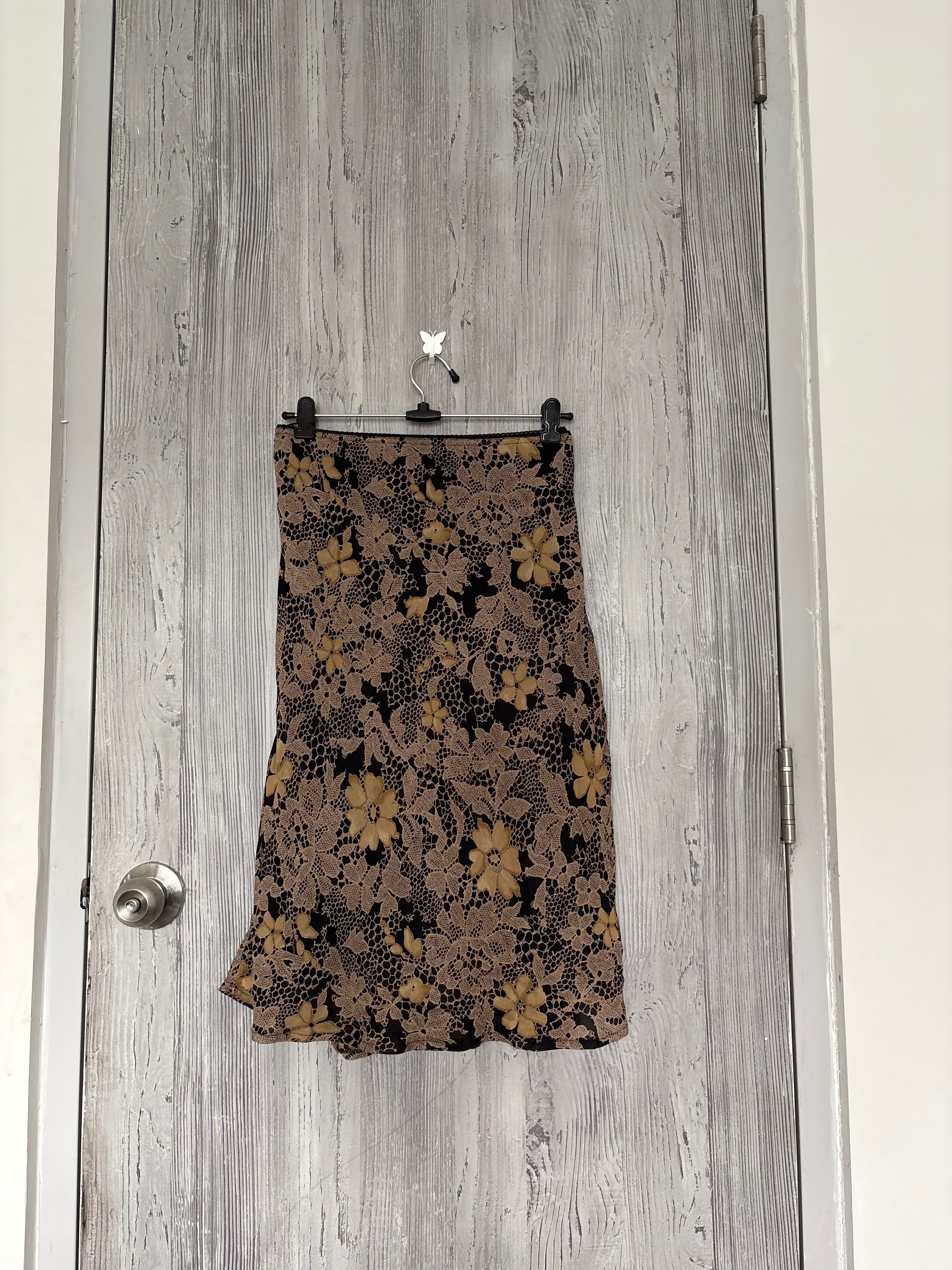 brown floral viscose skirt (32-36inch)
