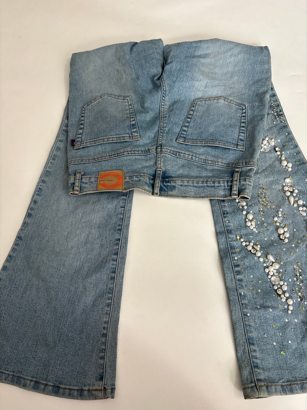 Classic jeans floral beaded low rise jeans(28 inch)