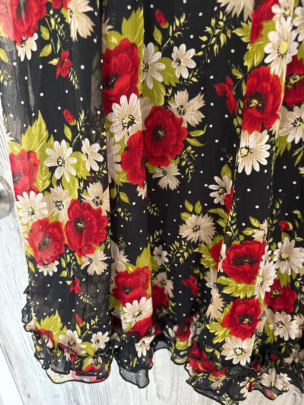 floral viscose skirt made in italy (30-34inch)