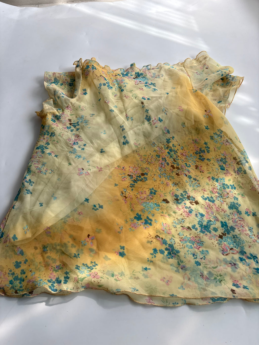 butter yellow floral top (42inch)