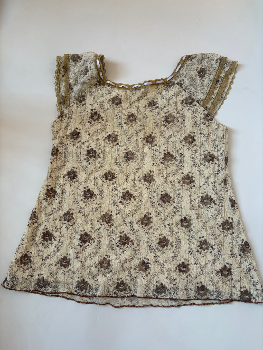 Shiny net styled brown florla top(34-36 inch)