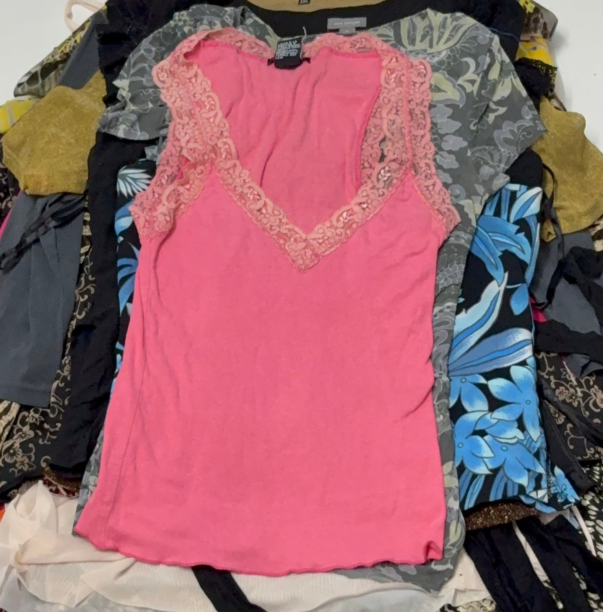 Bedo pink lace tank top(28)