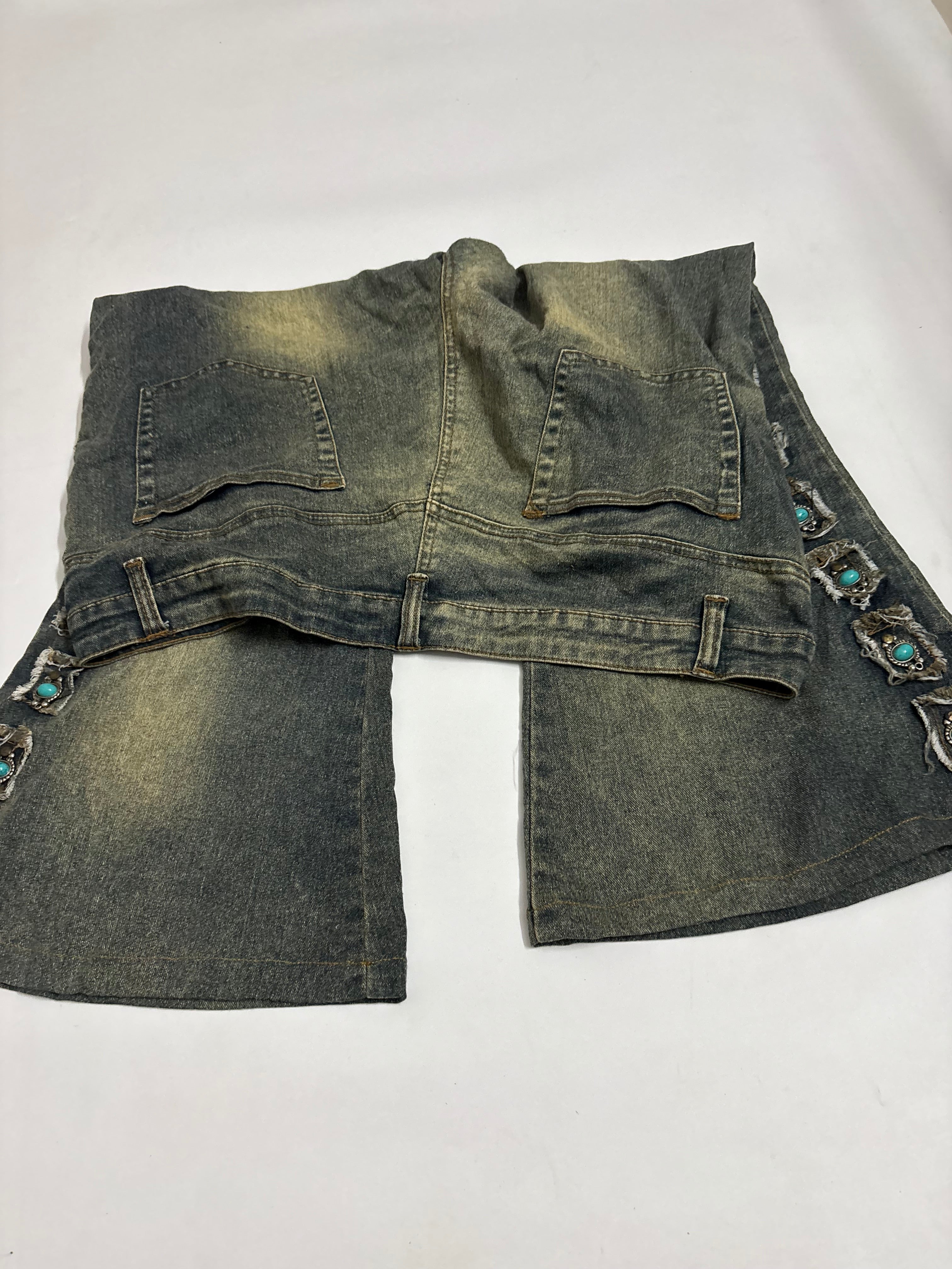 H&L beaded high rise jeans(40 inch)