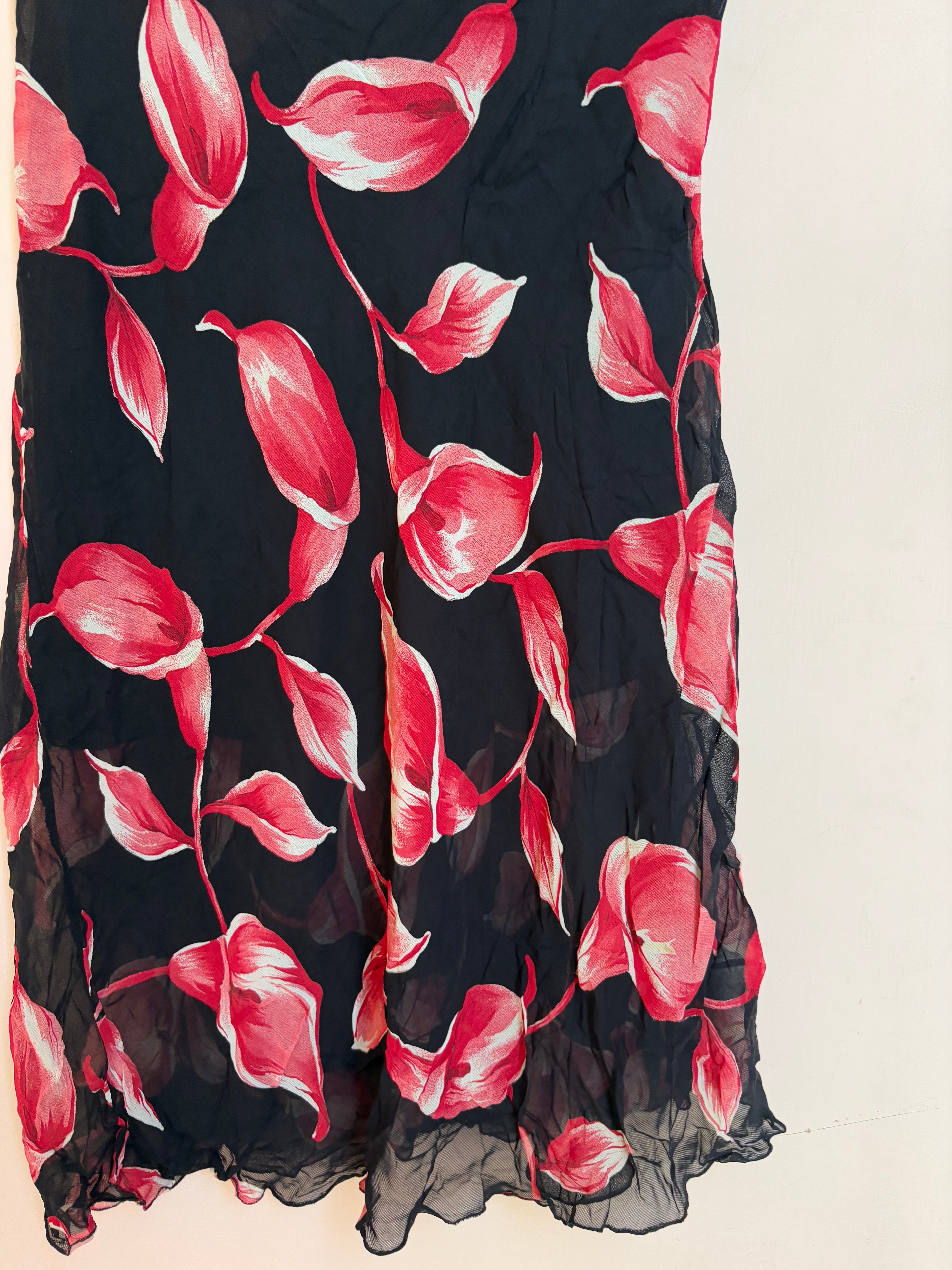 Leaves black skirt(38-40 inch)