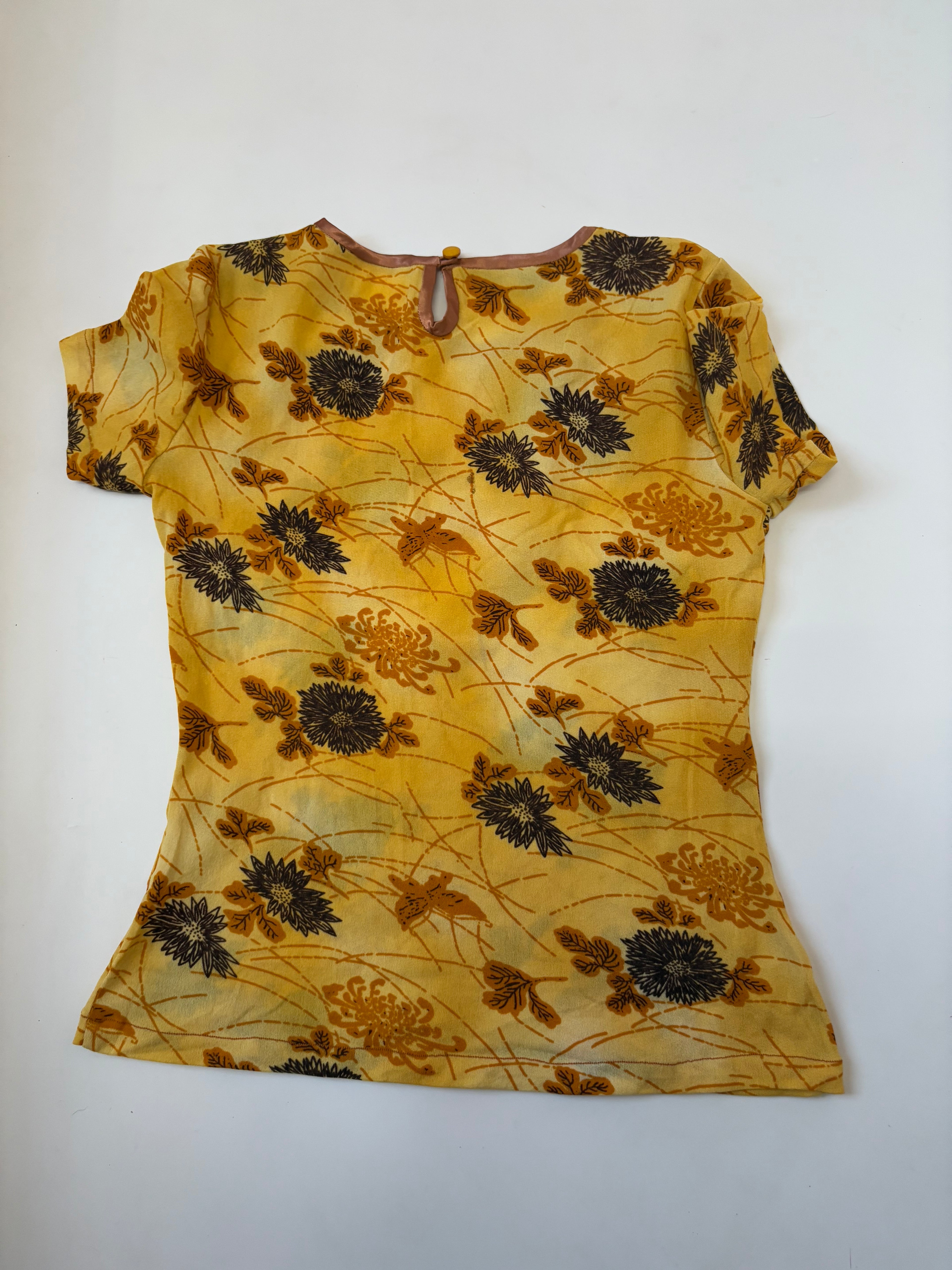 E’s group yellow floral top(30-34 inch)