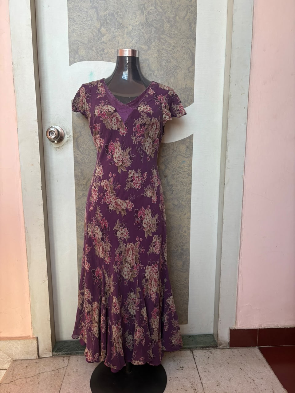 violet dyer violet floral dress(40-44 inch)
