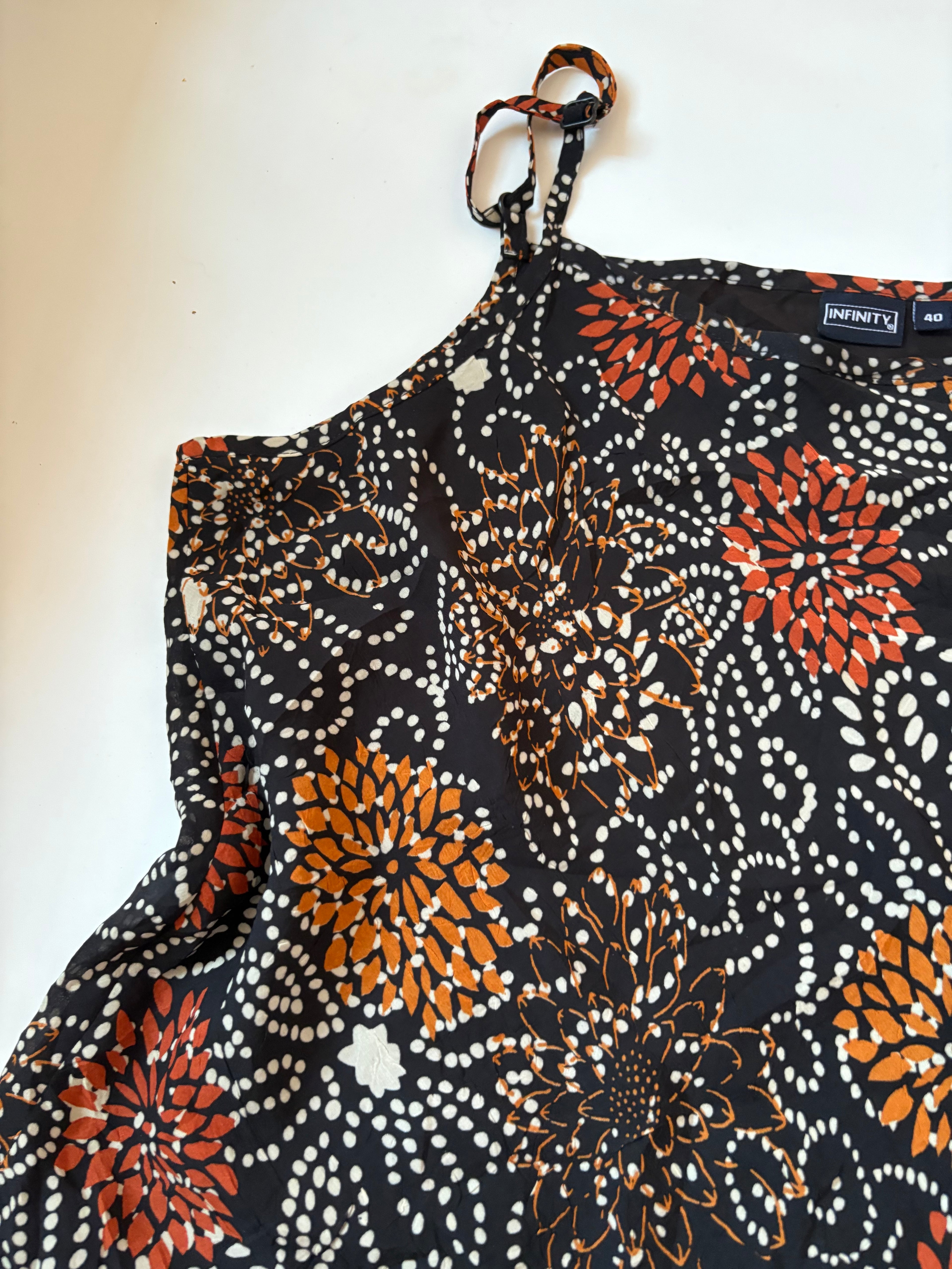 Dot cami top ( 40-42inch)