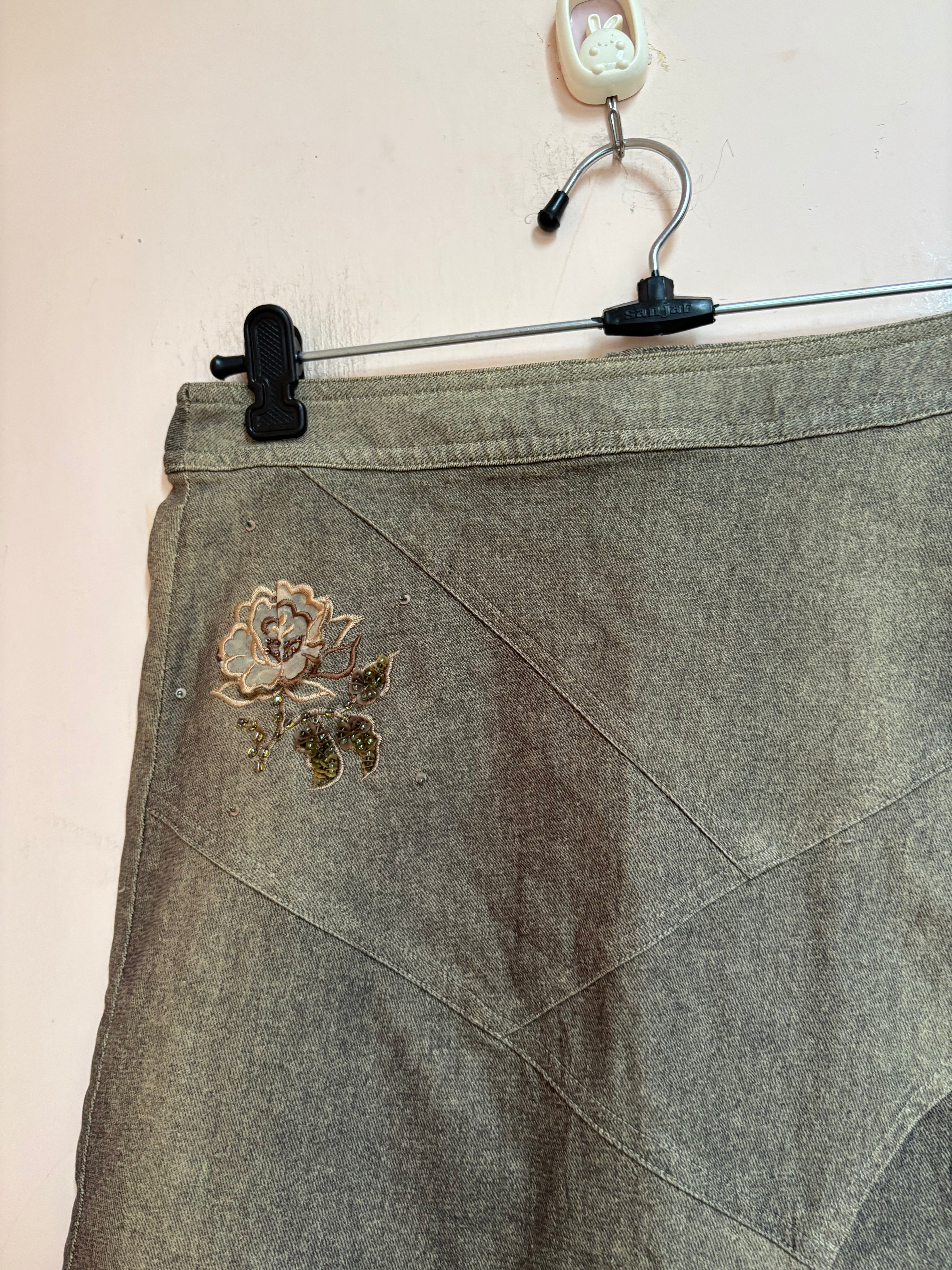 PINK AND MARY beaded floral skirt(26 inch)