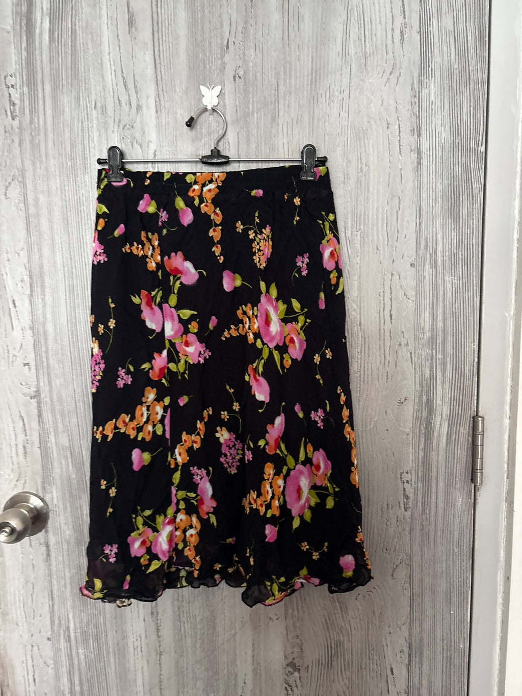 100% viscose mixed floral skirt (34-38inch)