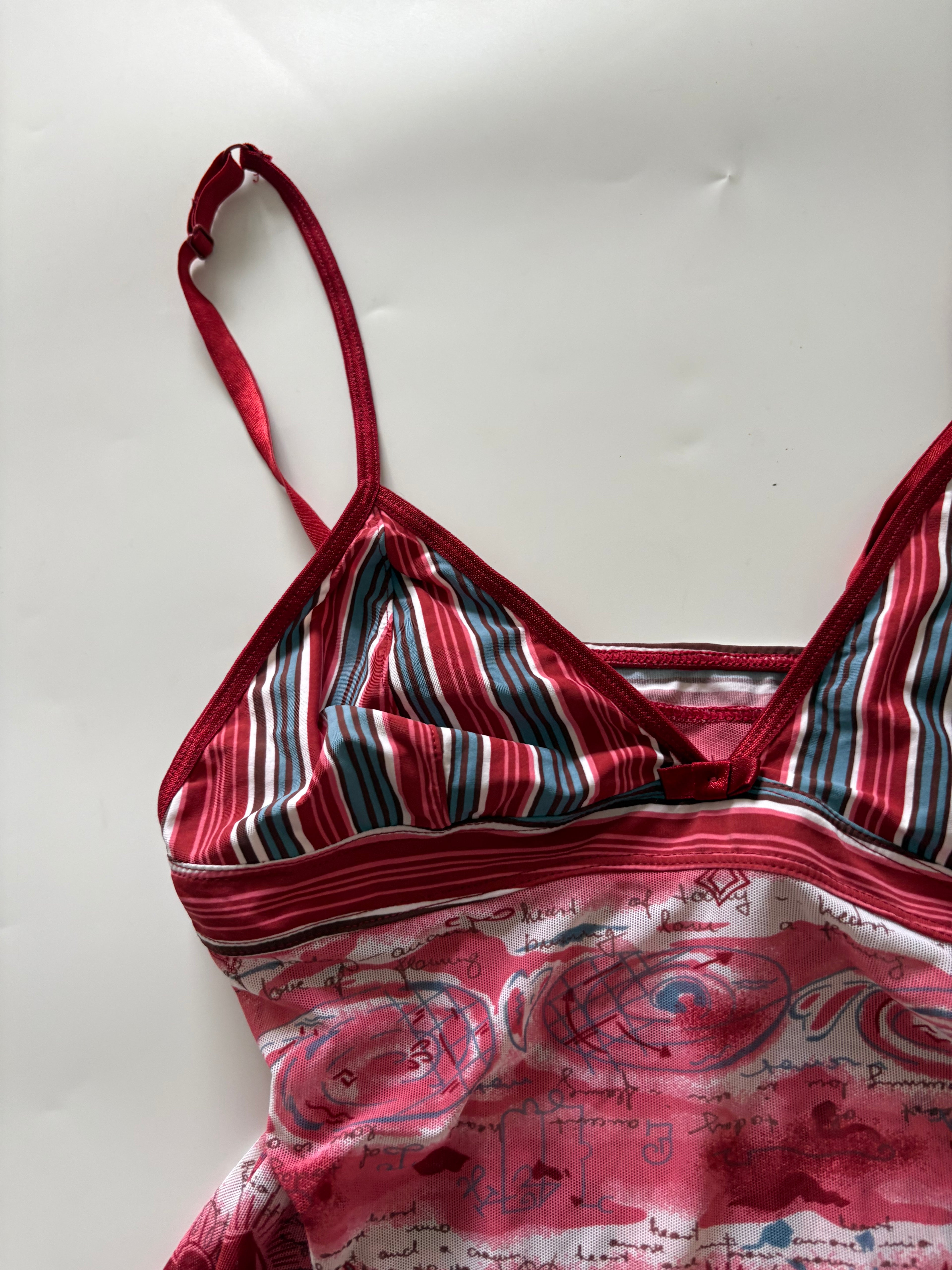 Red v neck cami top(26-30inch)
