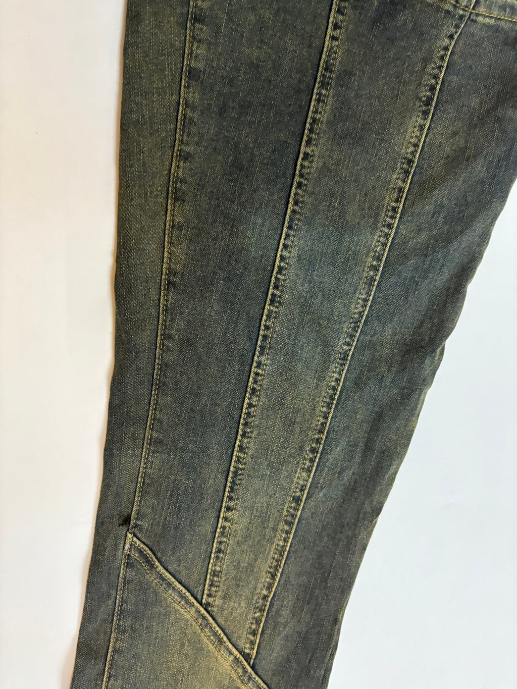 Stripped mid rise jeans(30 inch)