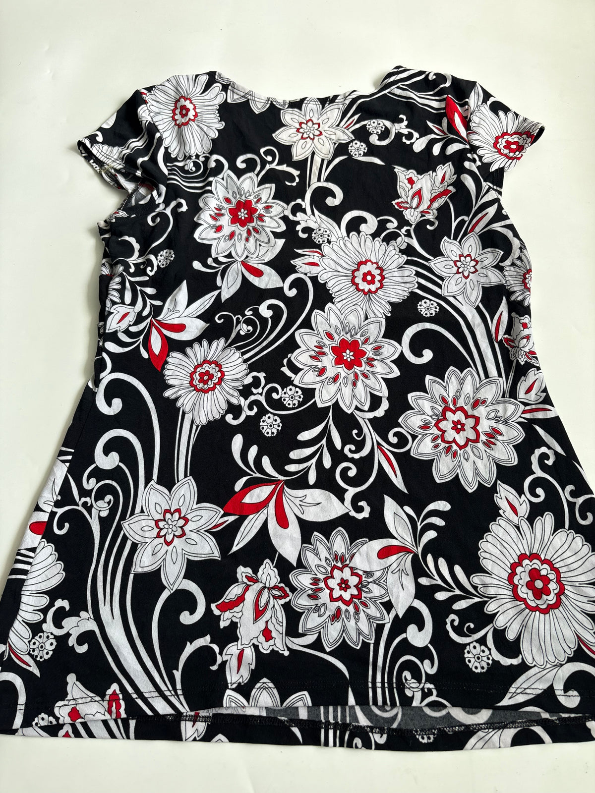 Tattoo floral black top(38-40 inch)