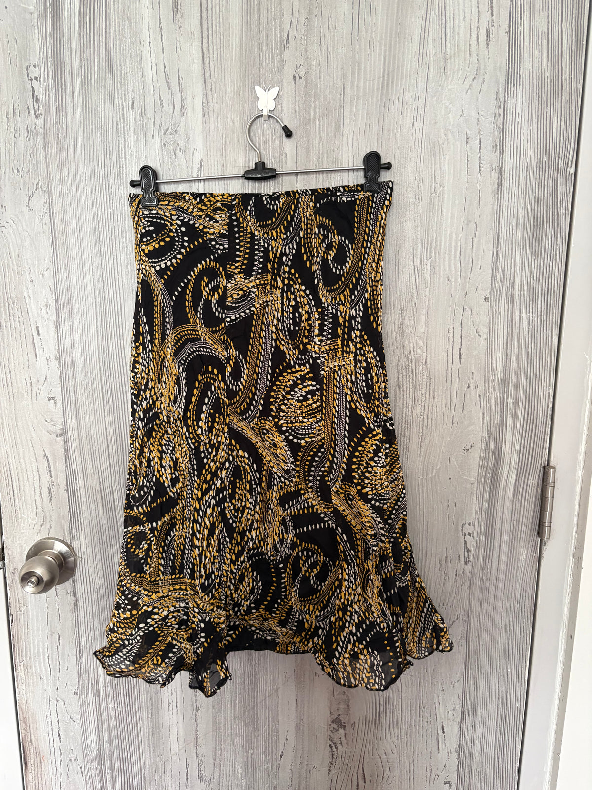Polka dot yellow/black skirt(28 inch)