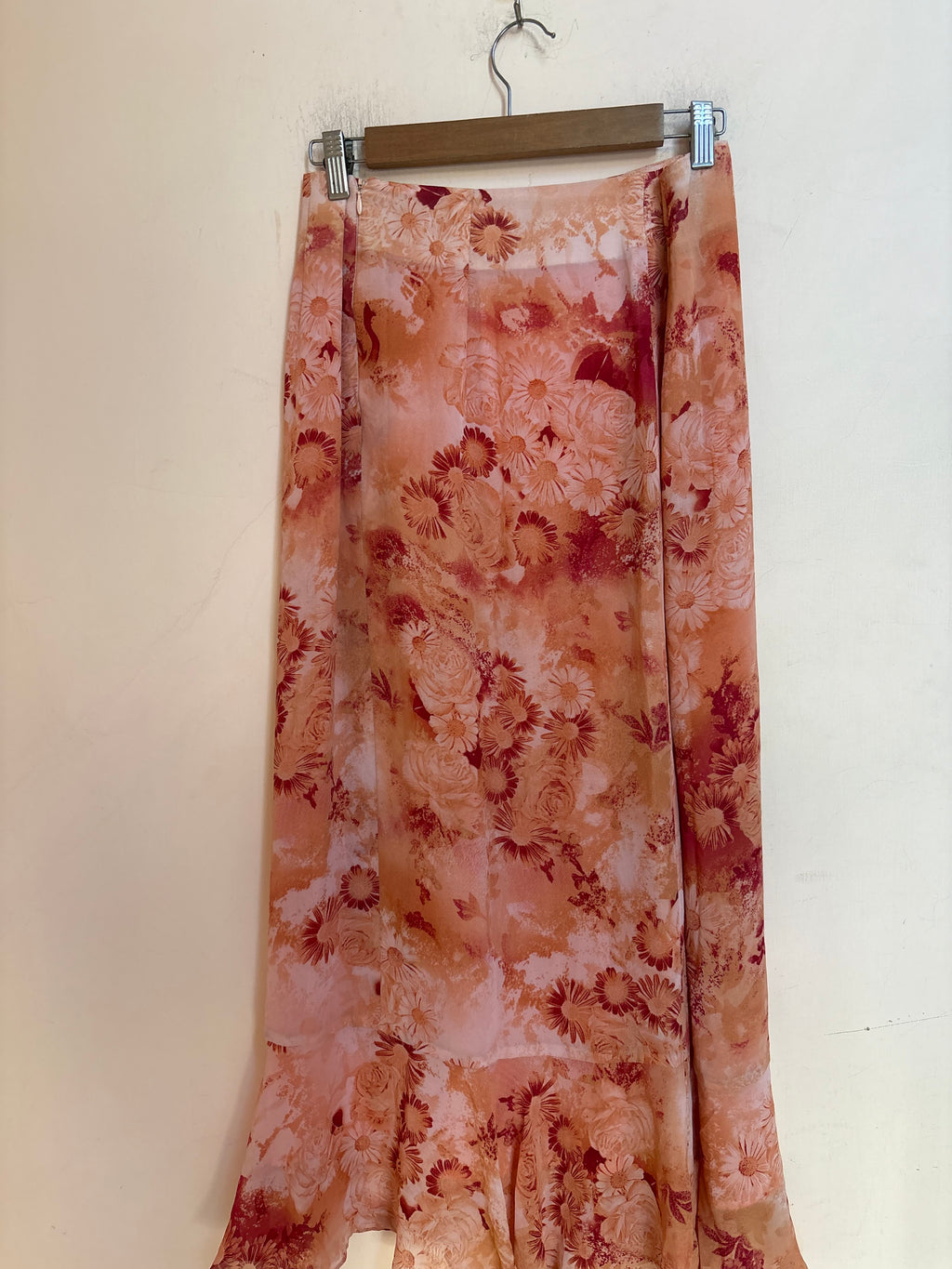 Peach floral skirt(32 inch)