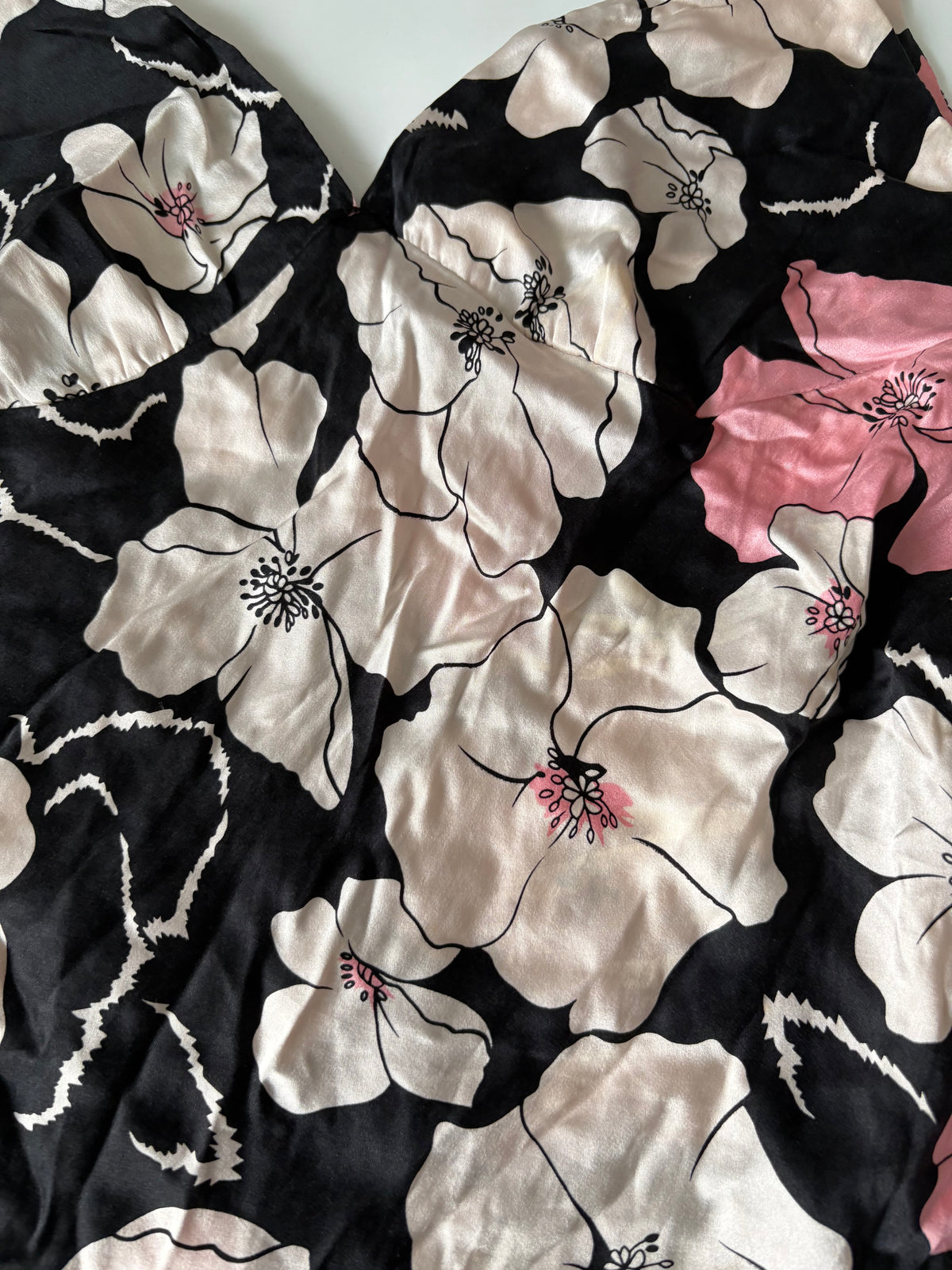 Bardot floral silk black top(32 inch)