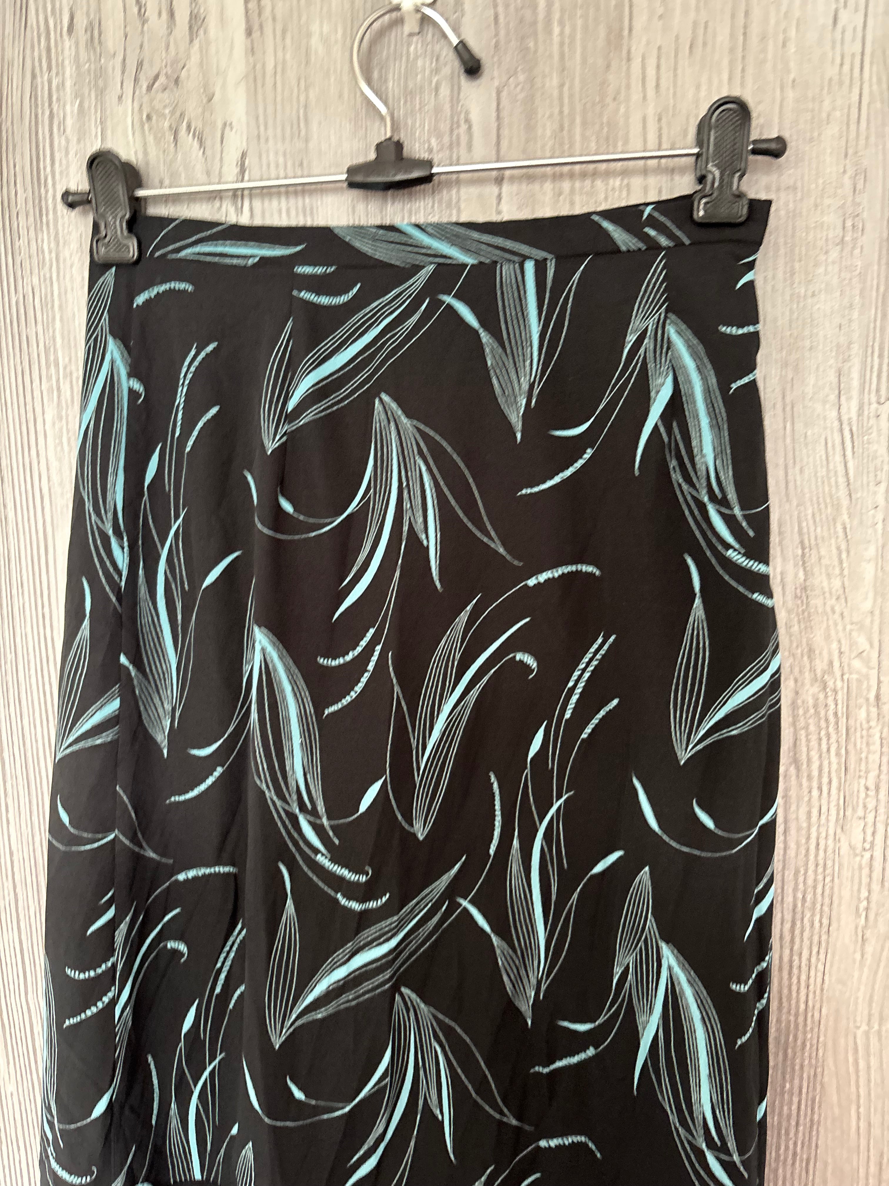 strawberry fields maxi blue skirt (26inch)