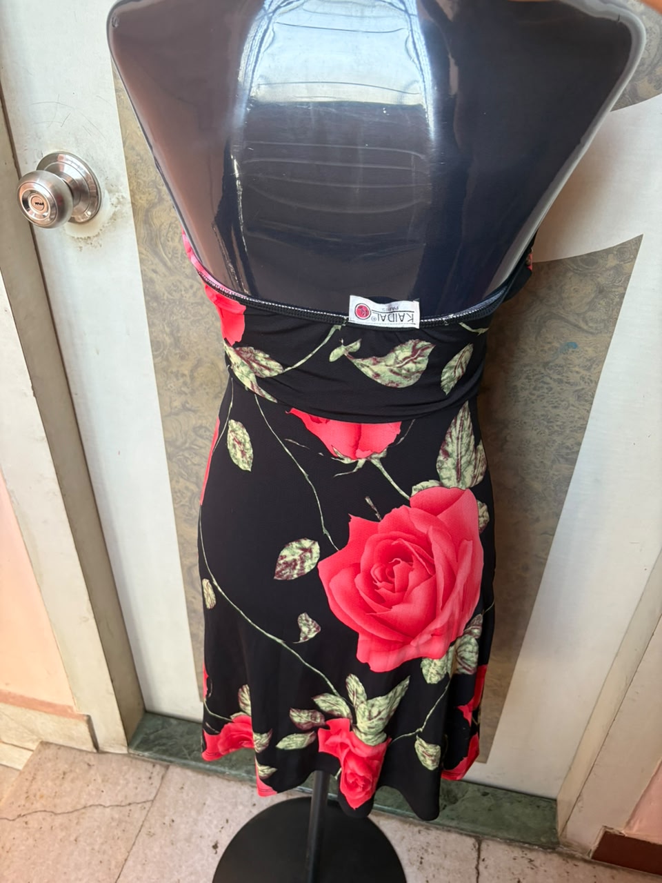 KAIDAL paris black rose halter neck dress(34-38 inch)