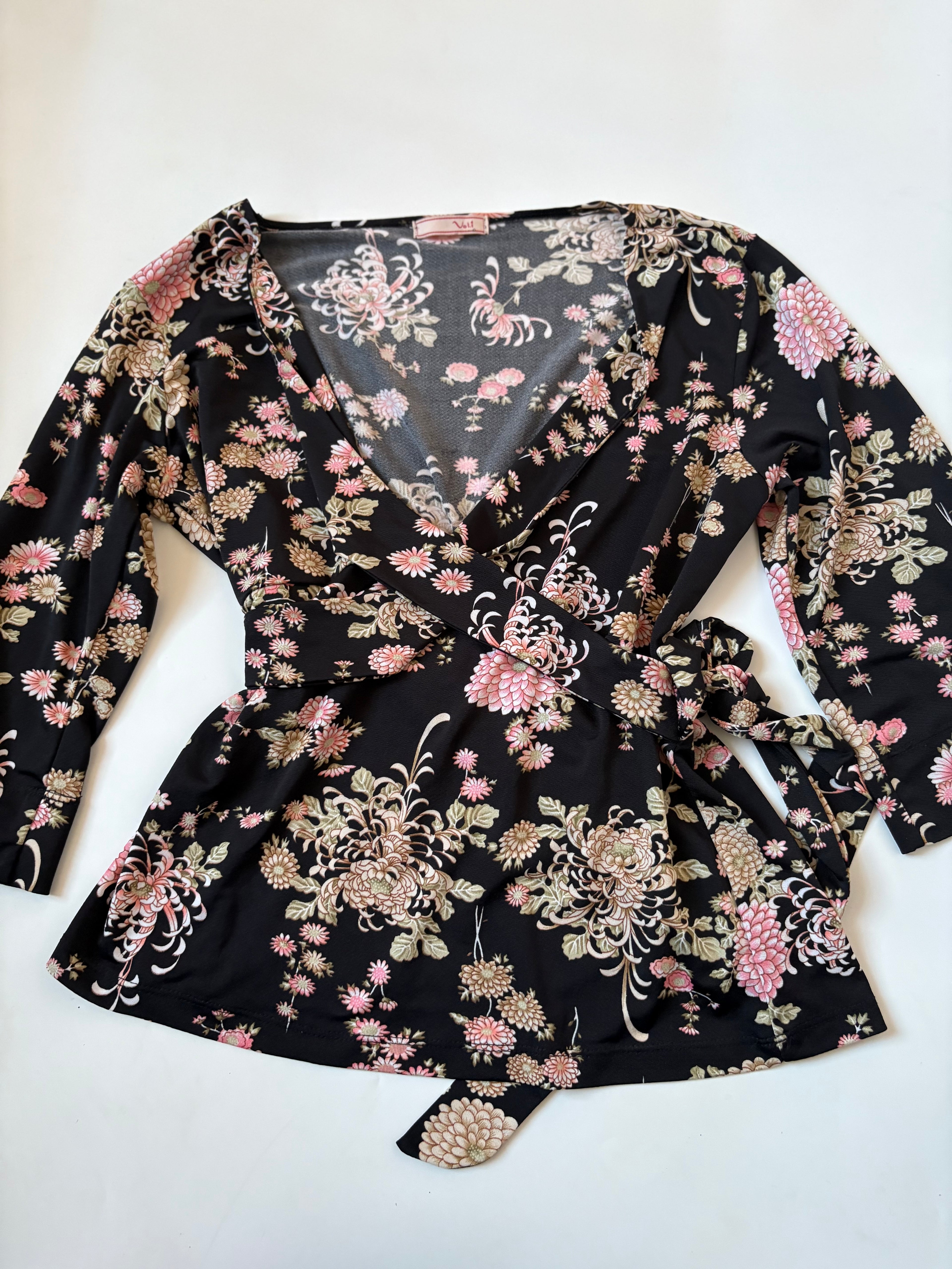 floral full sleeves top (38inch)